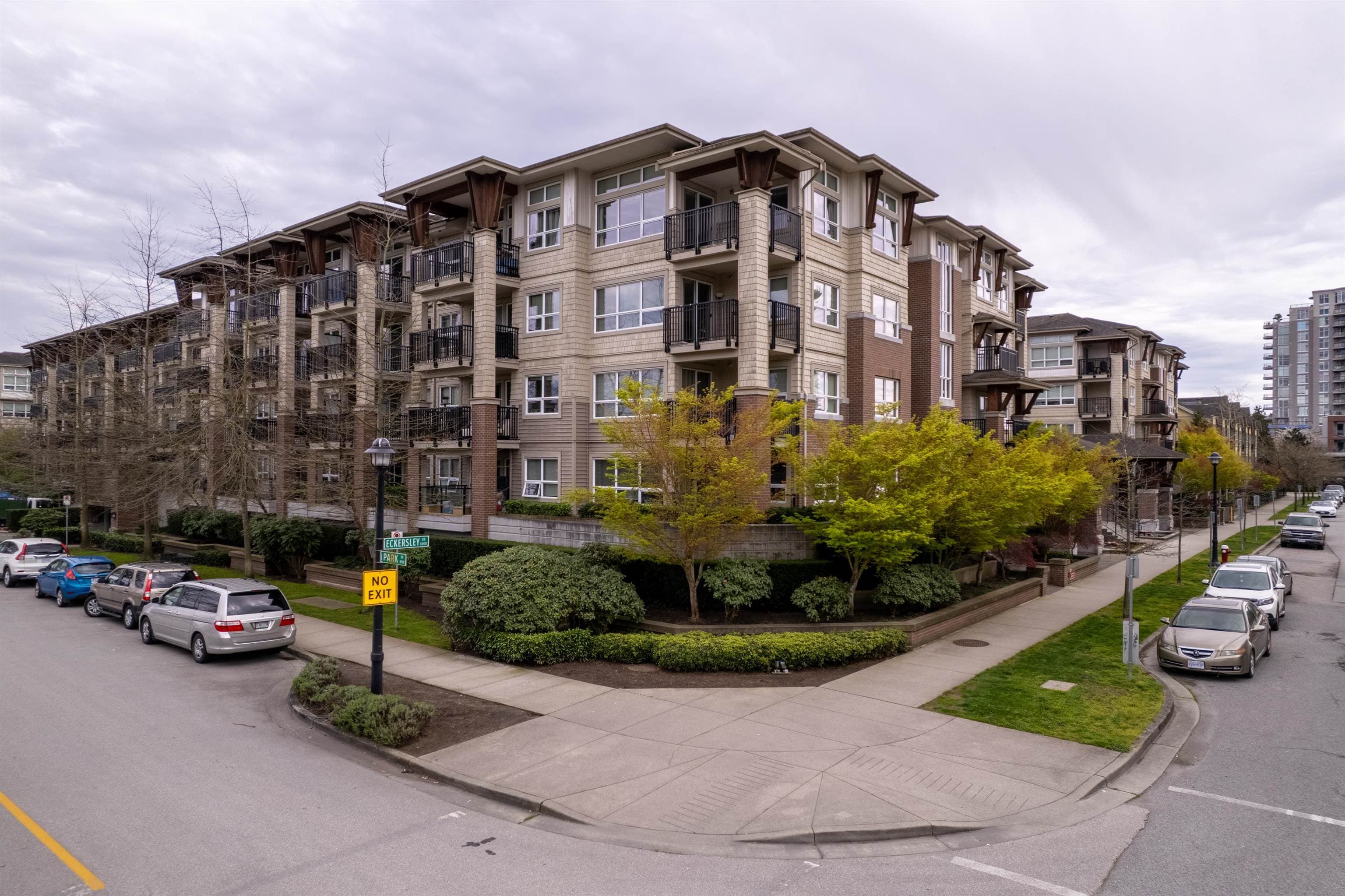 102 - 6800 Eckersley Road, Richmond, V6Y 0E7 — photo 2