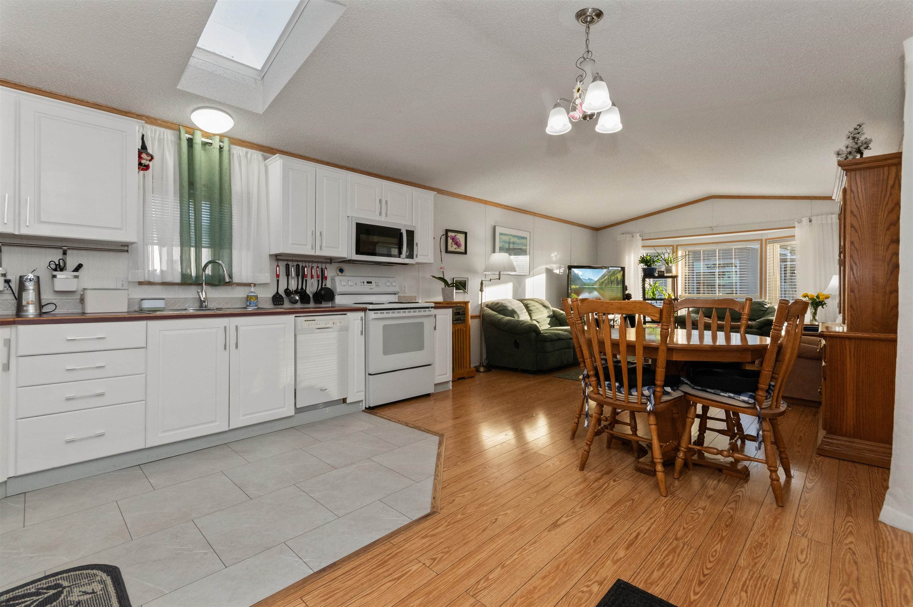 3 - 6338 Vedder Road, Chilliwack, V2R 1C6 — photo 3