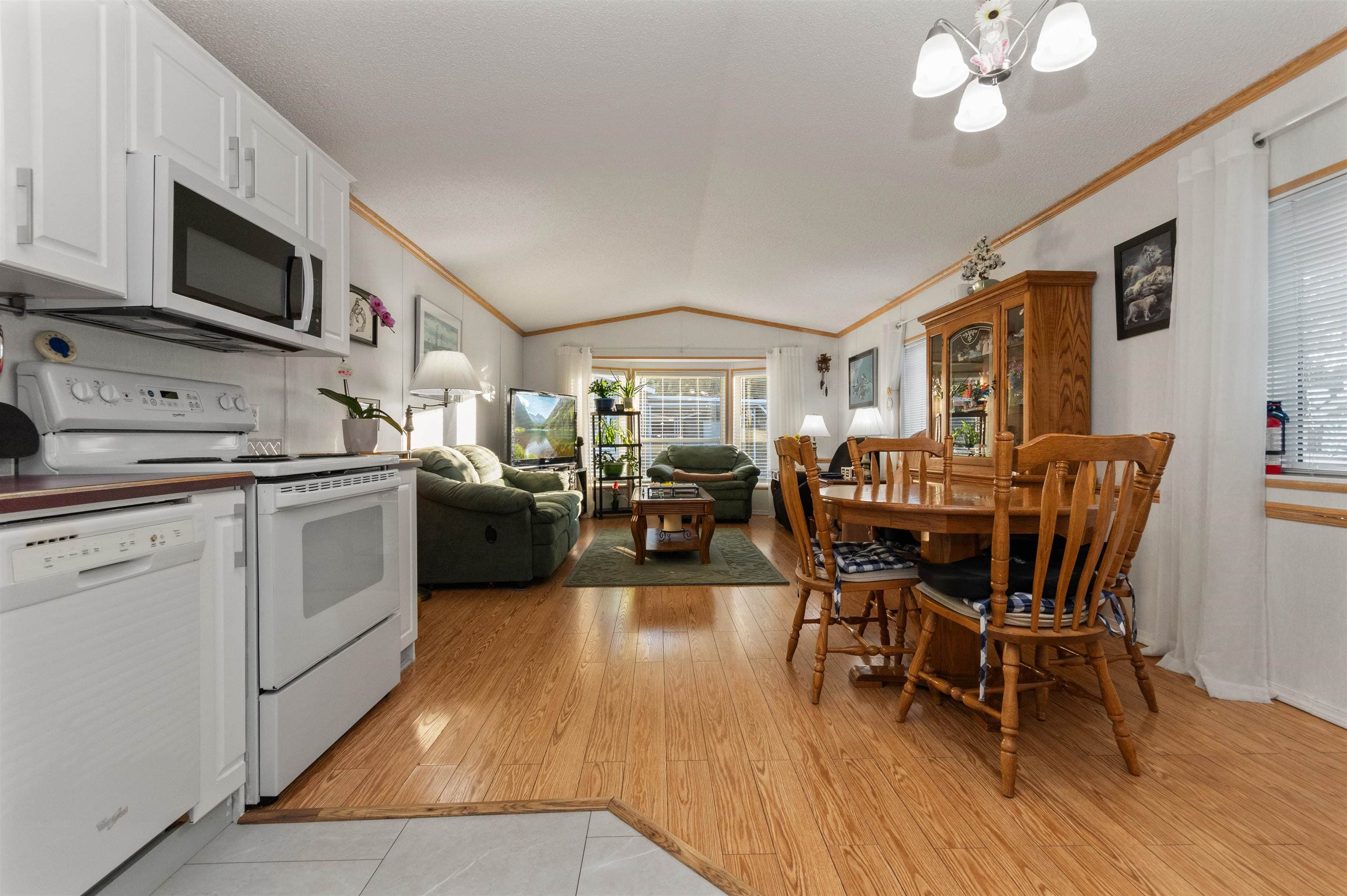 3 - 6338 Vedder Road, Chilliwack, V2R 1C6 — photo 5