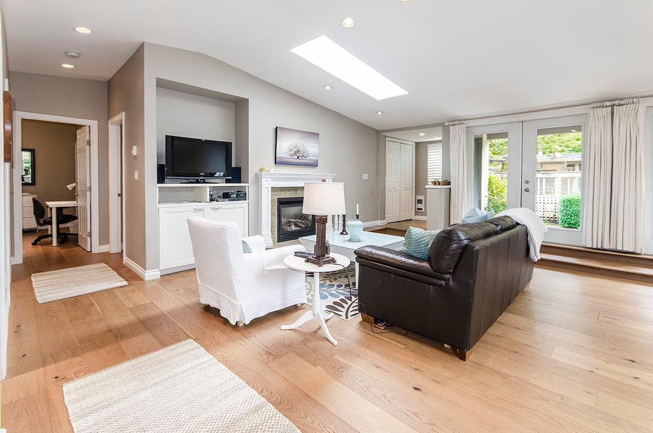 2233 Alden Lane, North Vancouver, V7P 2J7 — photo 3