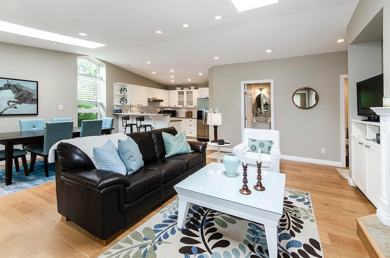 2233 Alden Lane, North Vancouver