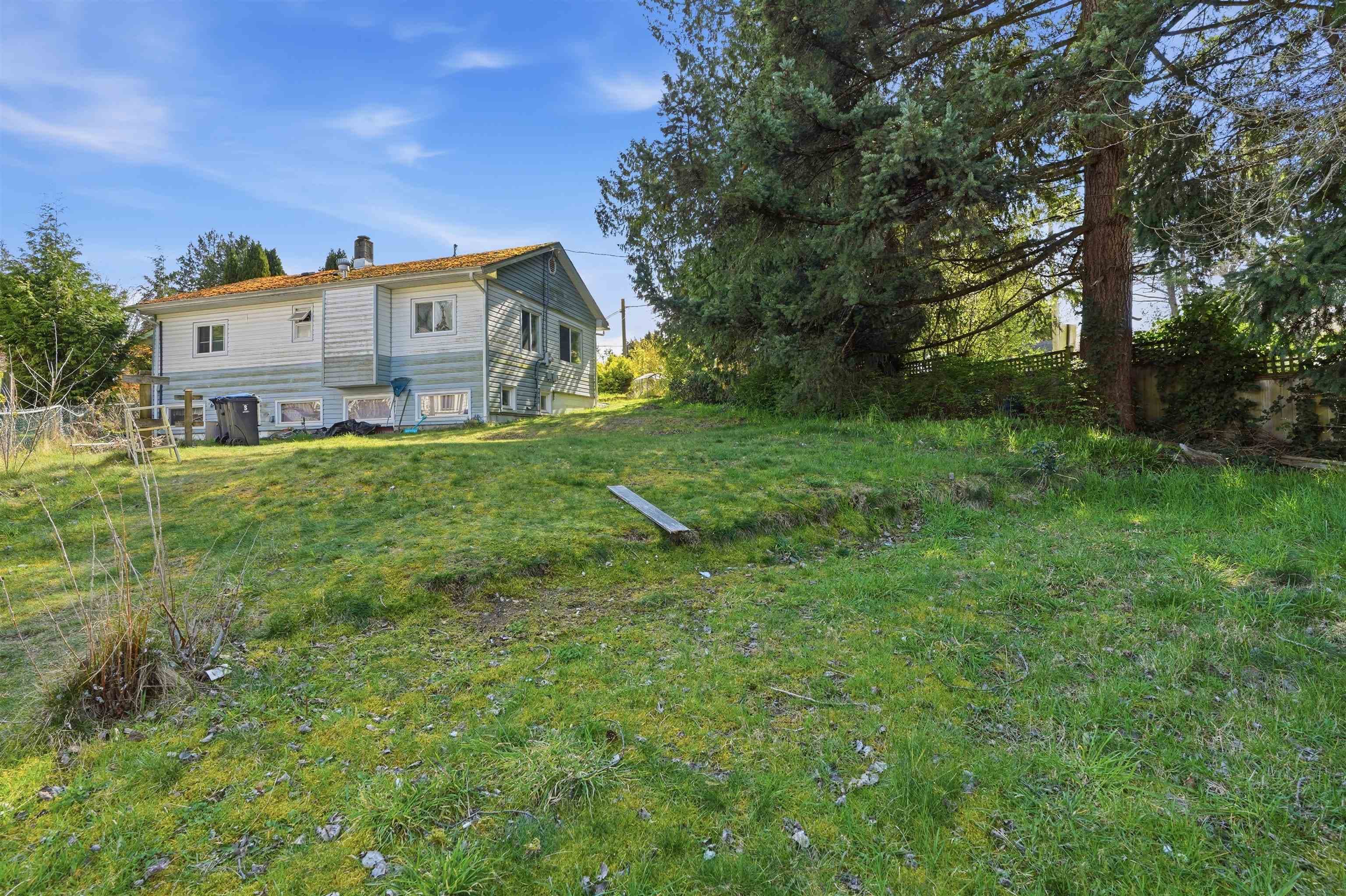5689 Porpoise Bay Road, Sechelt, V0N 1V0 — photo 4