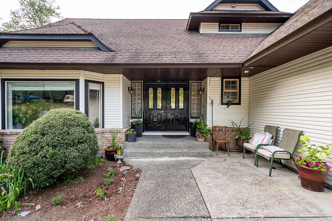 9317 188 Street, Surrey, V4N 3V1 — photo 3