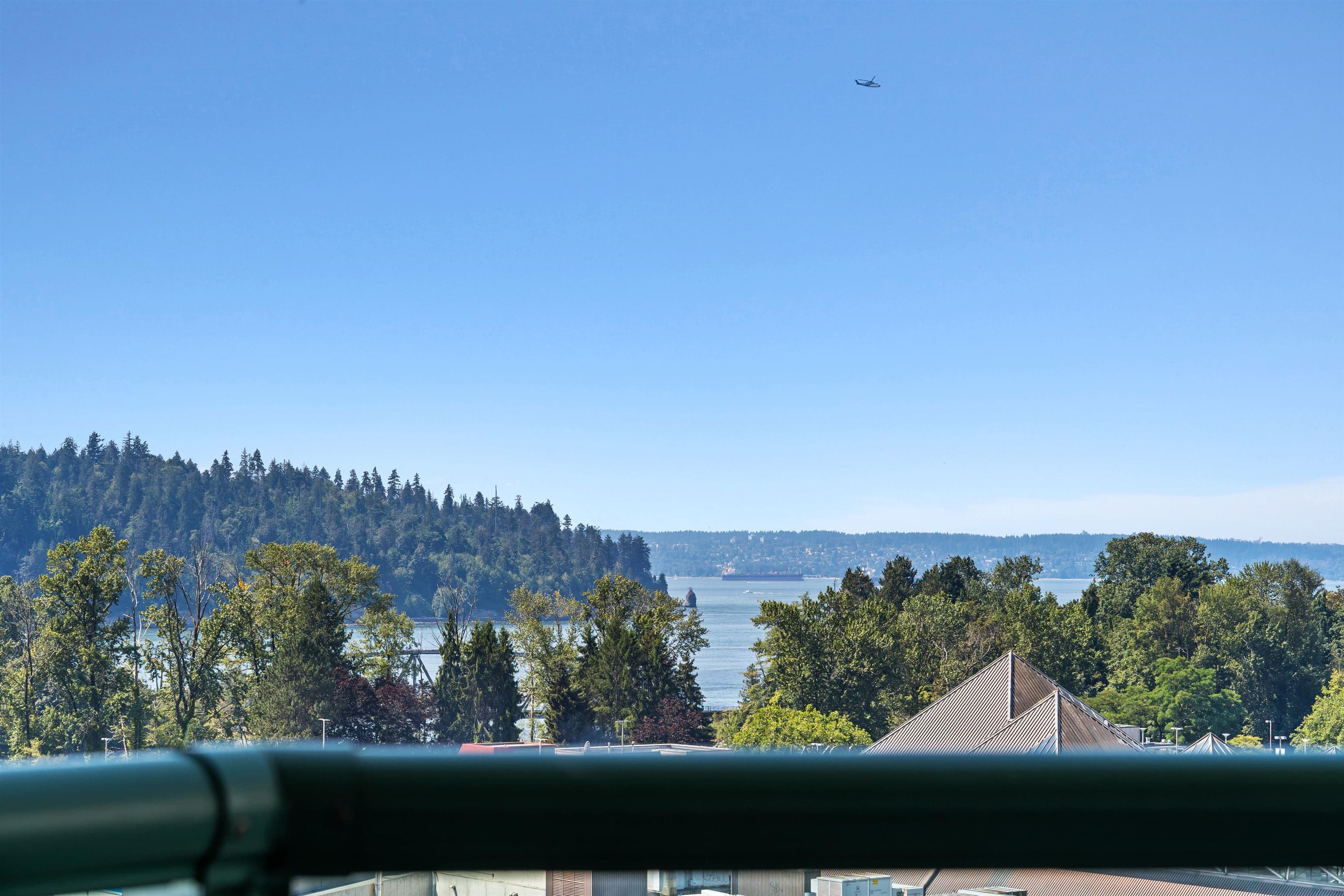 12D - 328 Taylor Way, West Vancouver, V7T 2Y1 — photo 1