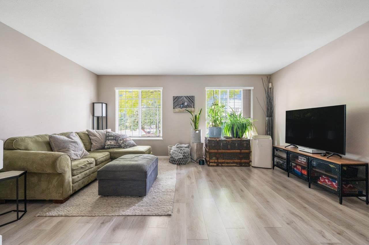 35026 Exbury Avenue, Abbotsford, V2S 6X6 — photo 4