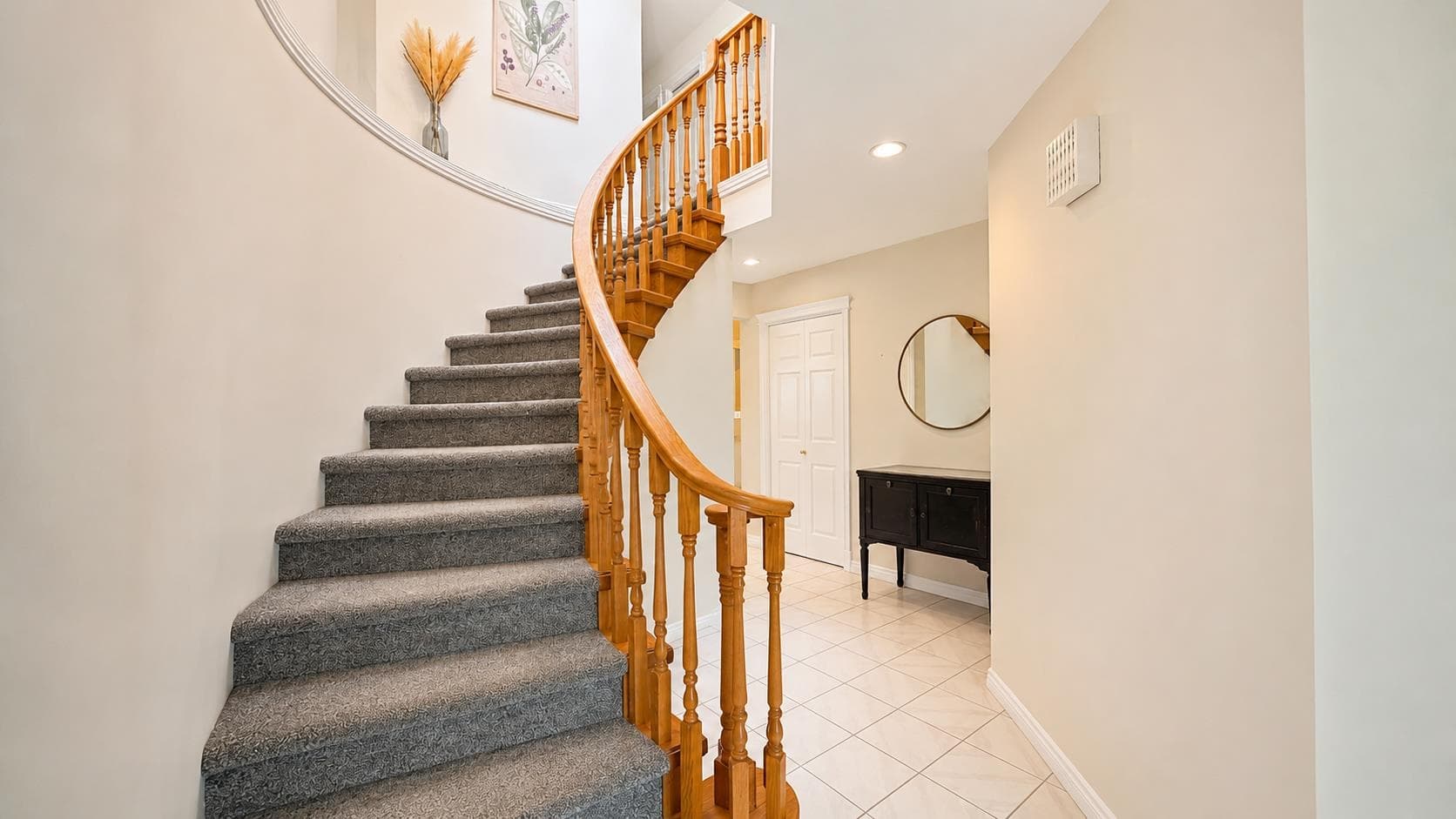 3017 Glendale Place, Abbotsford, V2S 7H1 — photo 2