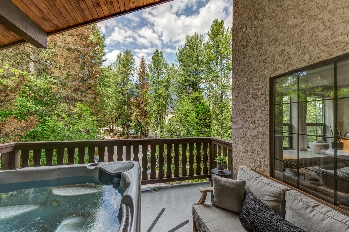 2212 Gondola Way, Whistler, V8E 0B4 — photo 5