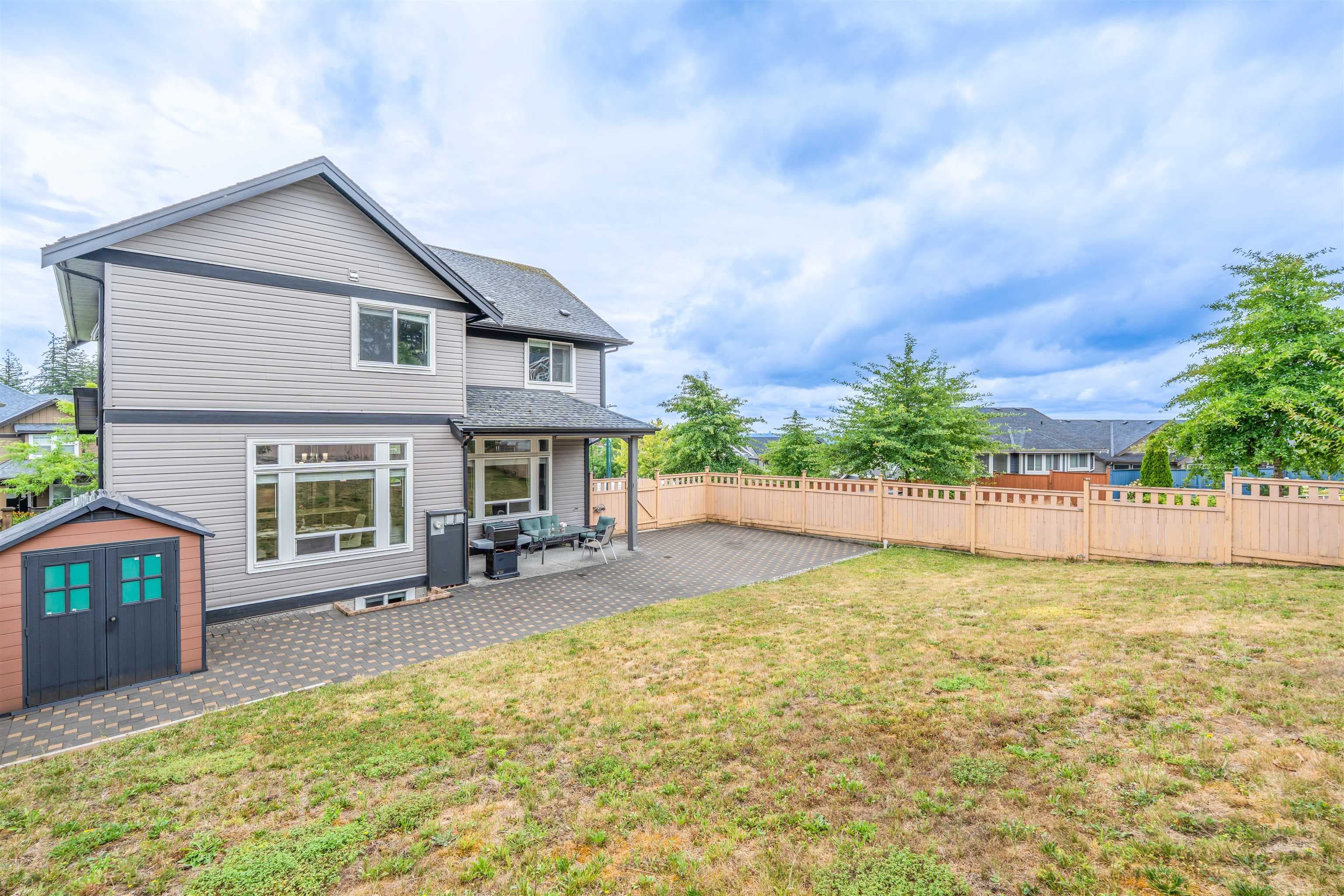 3501 Bishop Place, Coquitlam, V3E 0K2 — photo 5