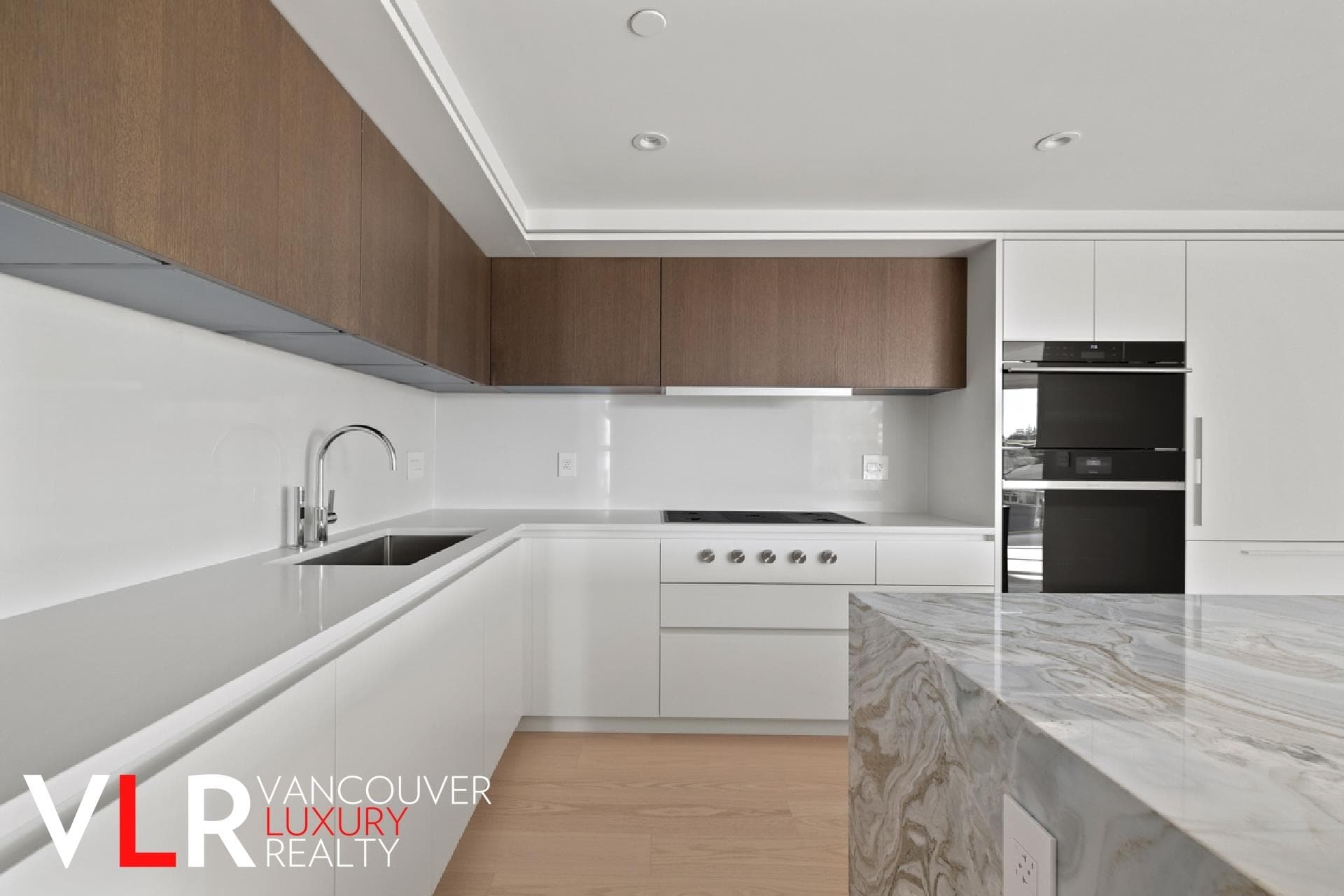 203 - 3596 W 28th Avenue, Vancouver, V6S 2G5 — photo 2
