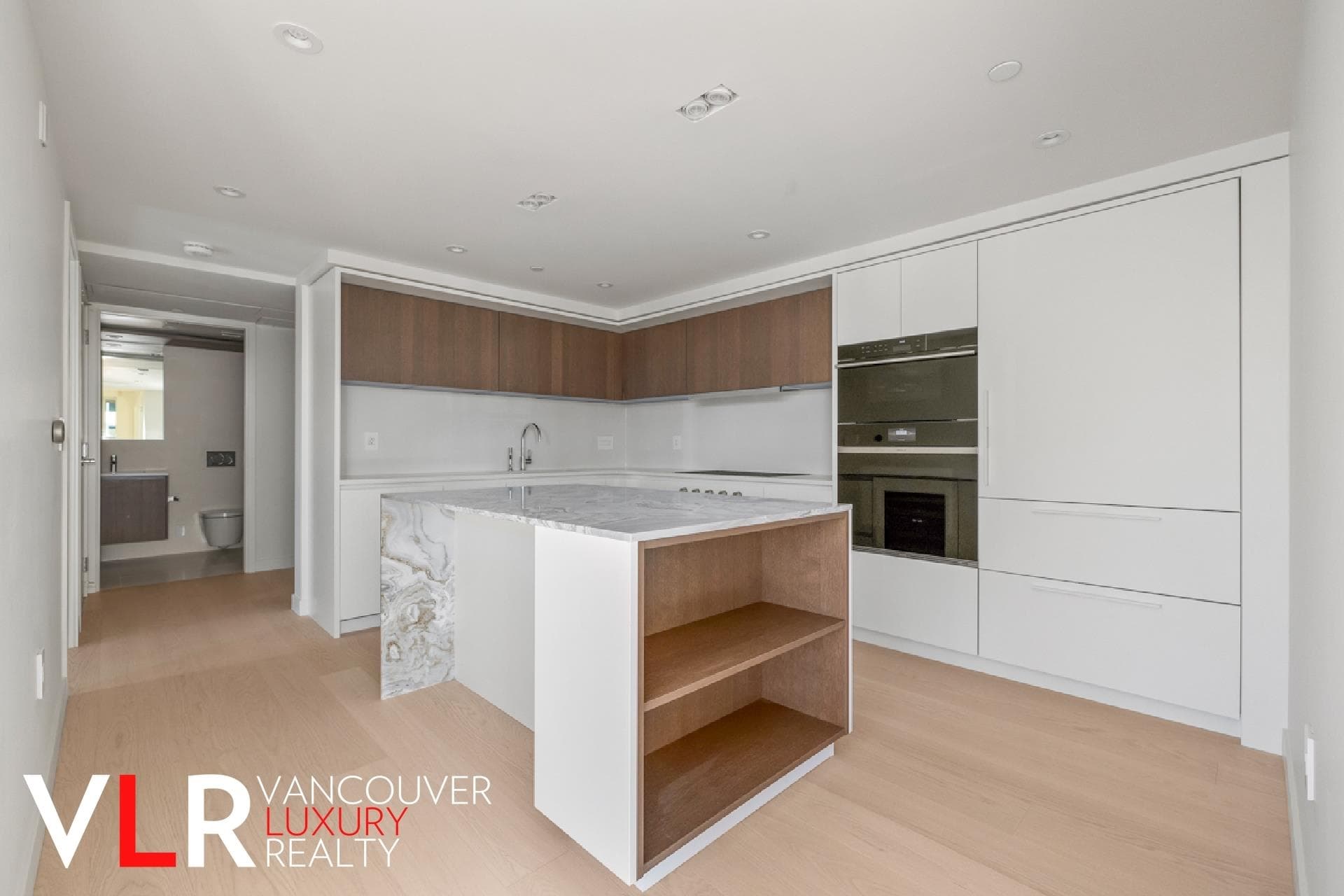 203 - 3596 W 28th Avenue, Vancouver