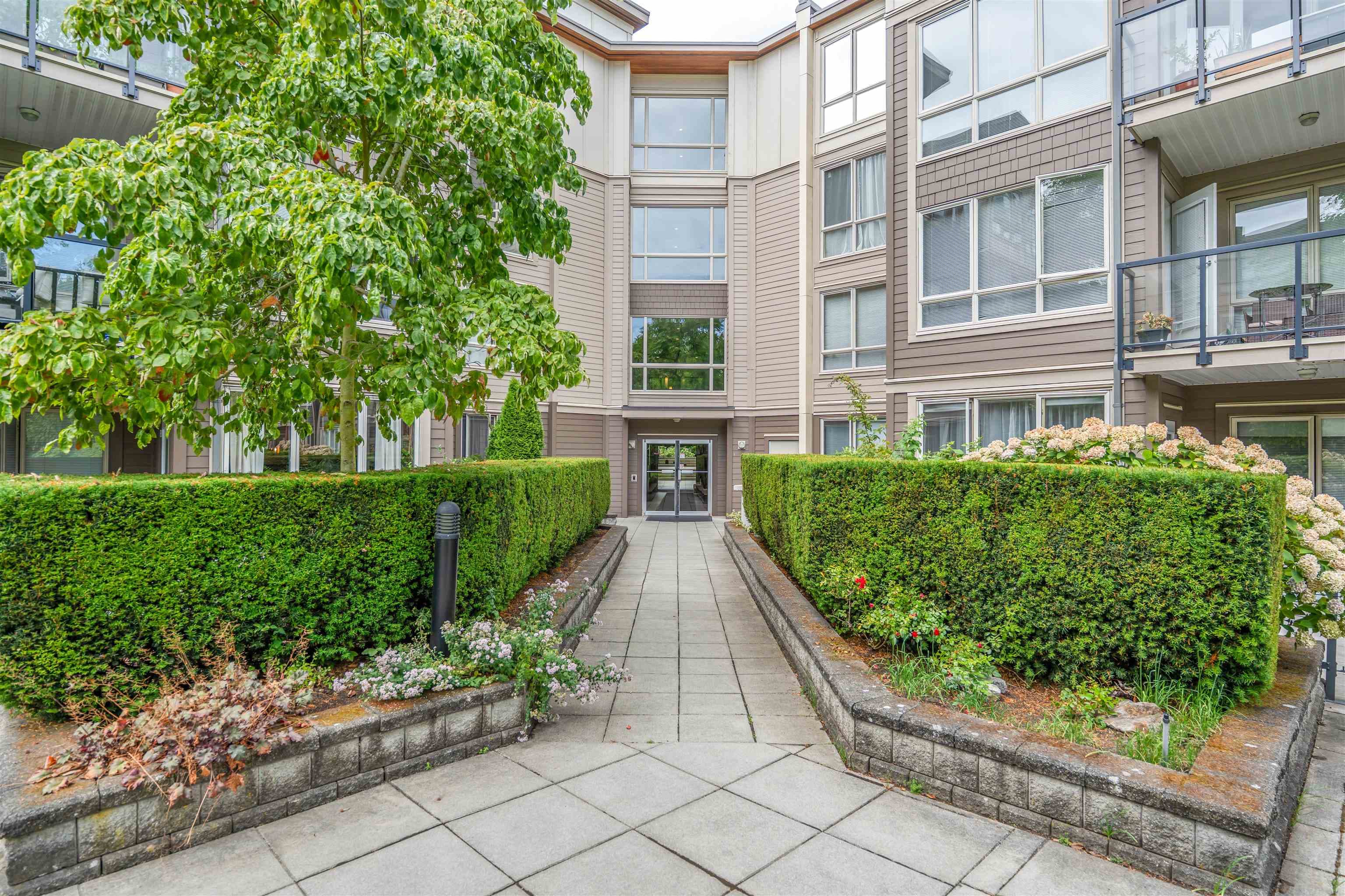 327 - 15918 26 Avenue, Surrey