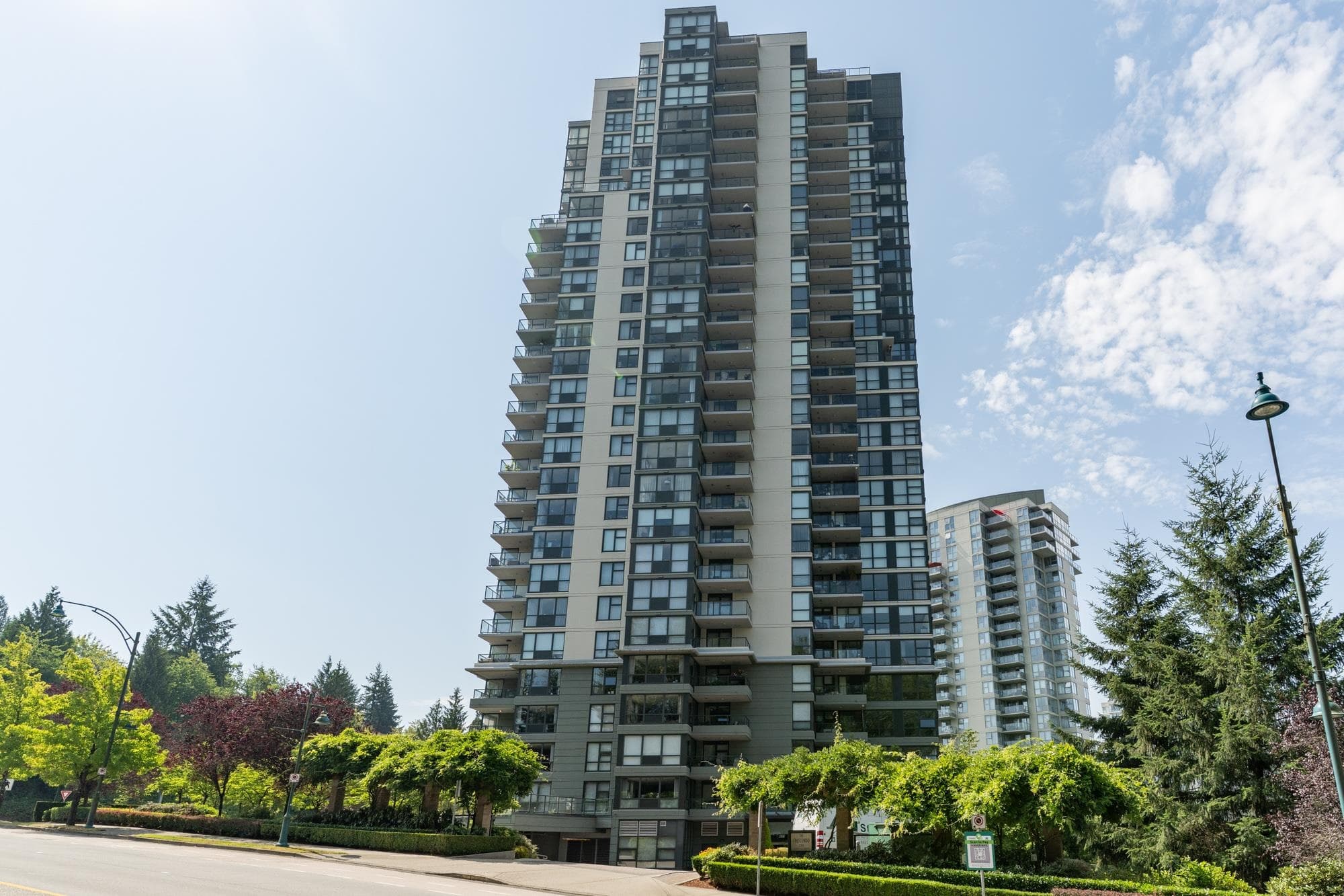 302 - 288 Ungless Way, Port Moody, V3H 0C9 — photo 2