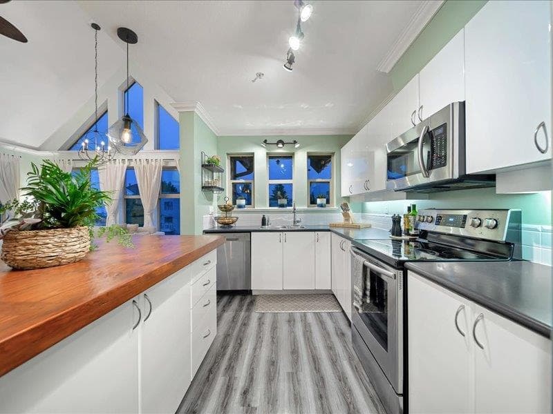 408 - 20237 54 Avenue, Langley, V3A 3W2 — photo 2