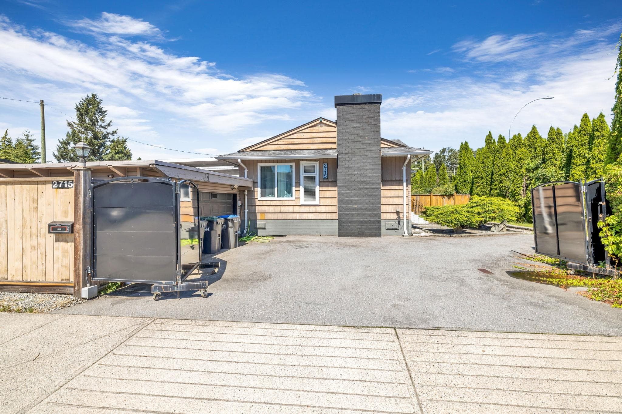 2715 Coast Meridian Road, Port Coquitlam, V3B 3M6 — photo 4