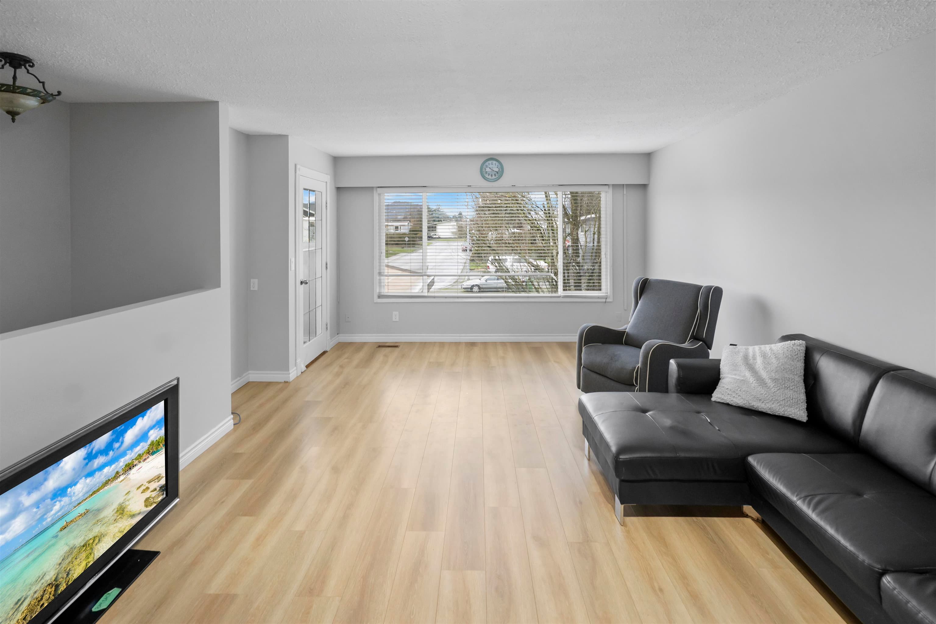 A - 46538 Rolinde Crescent, Chilliwack, V2P 6X5 — photo 4