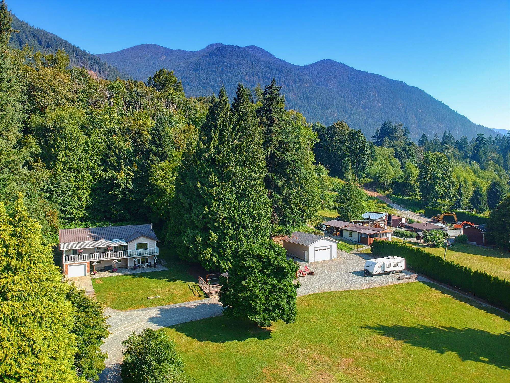 42045 Husband Road, Mission, V0M 1G0 — photo 1