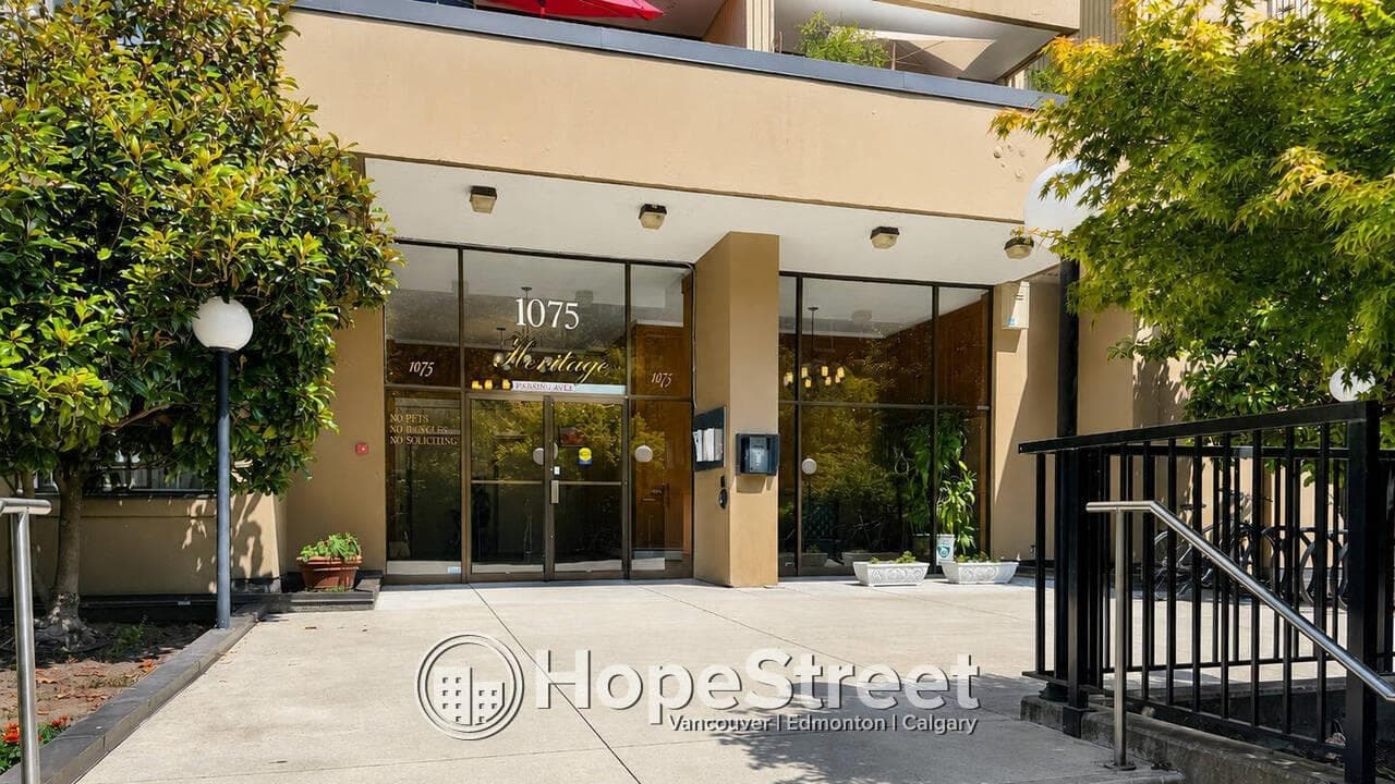 1406 - 1075 Comox Street, Vancouver
