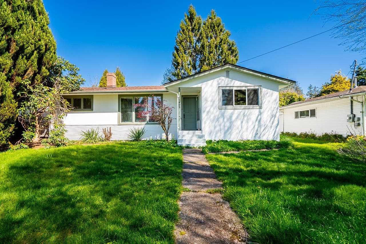 15405 Semiahmoo Avenue, White Rock