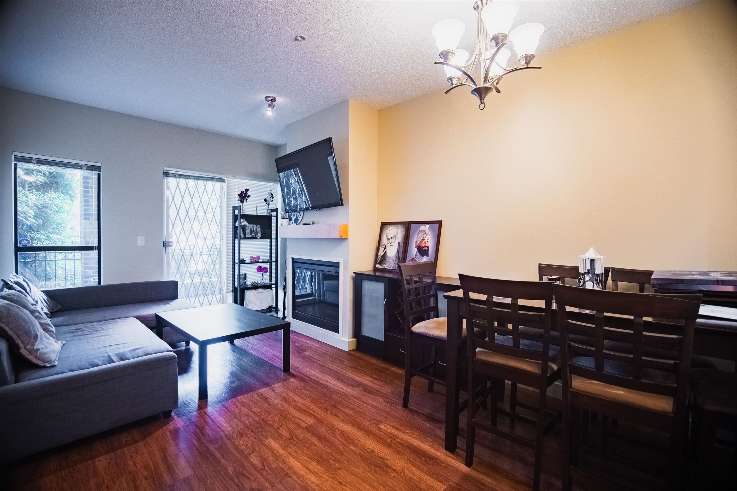 124 - 10838 City Parkway, Surrey, V3T 5X9 — photo 2