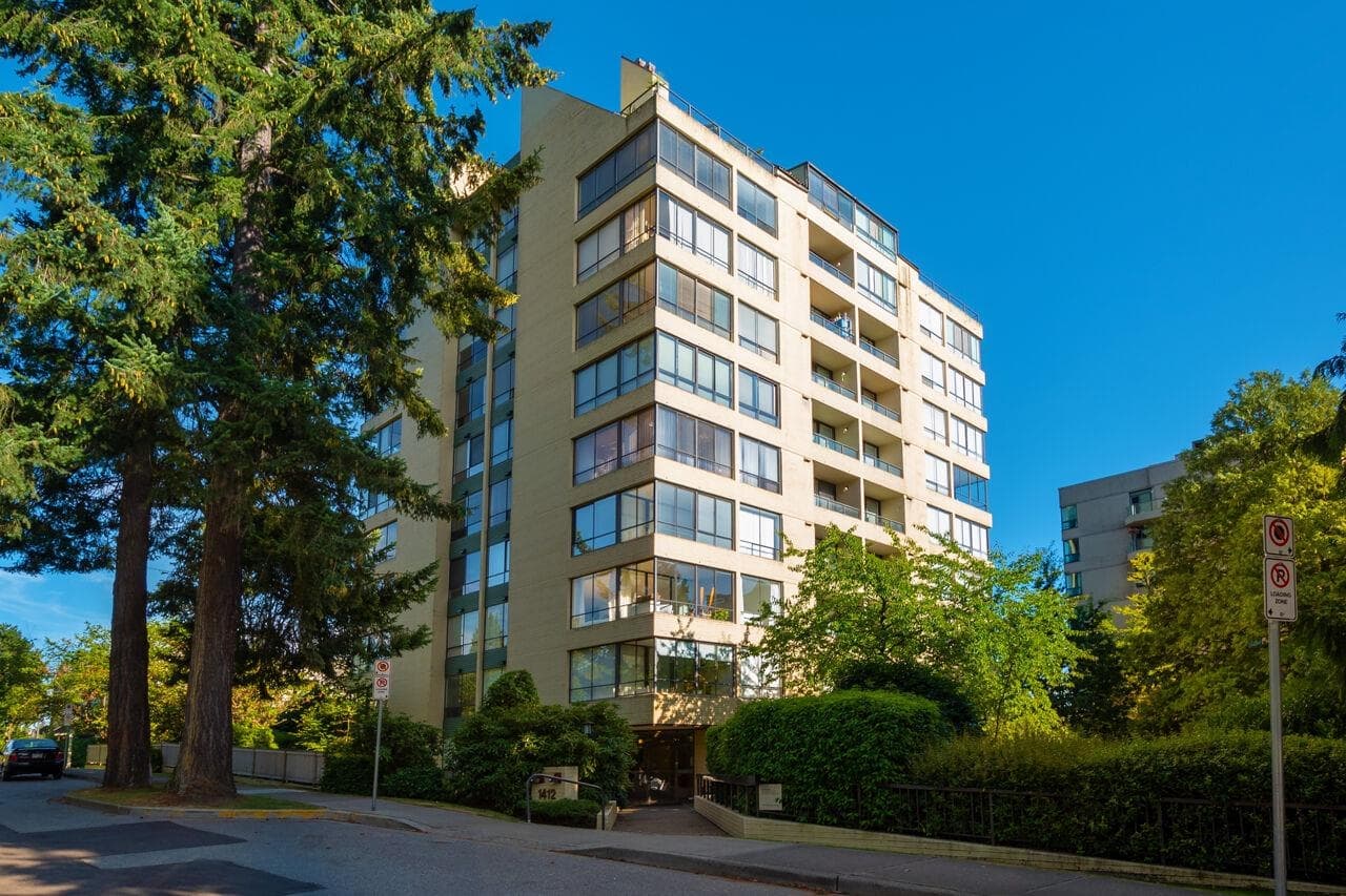 802 - 1412 Esquimalt Avenue, West Vancouver