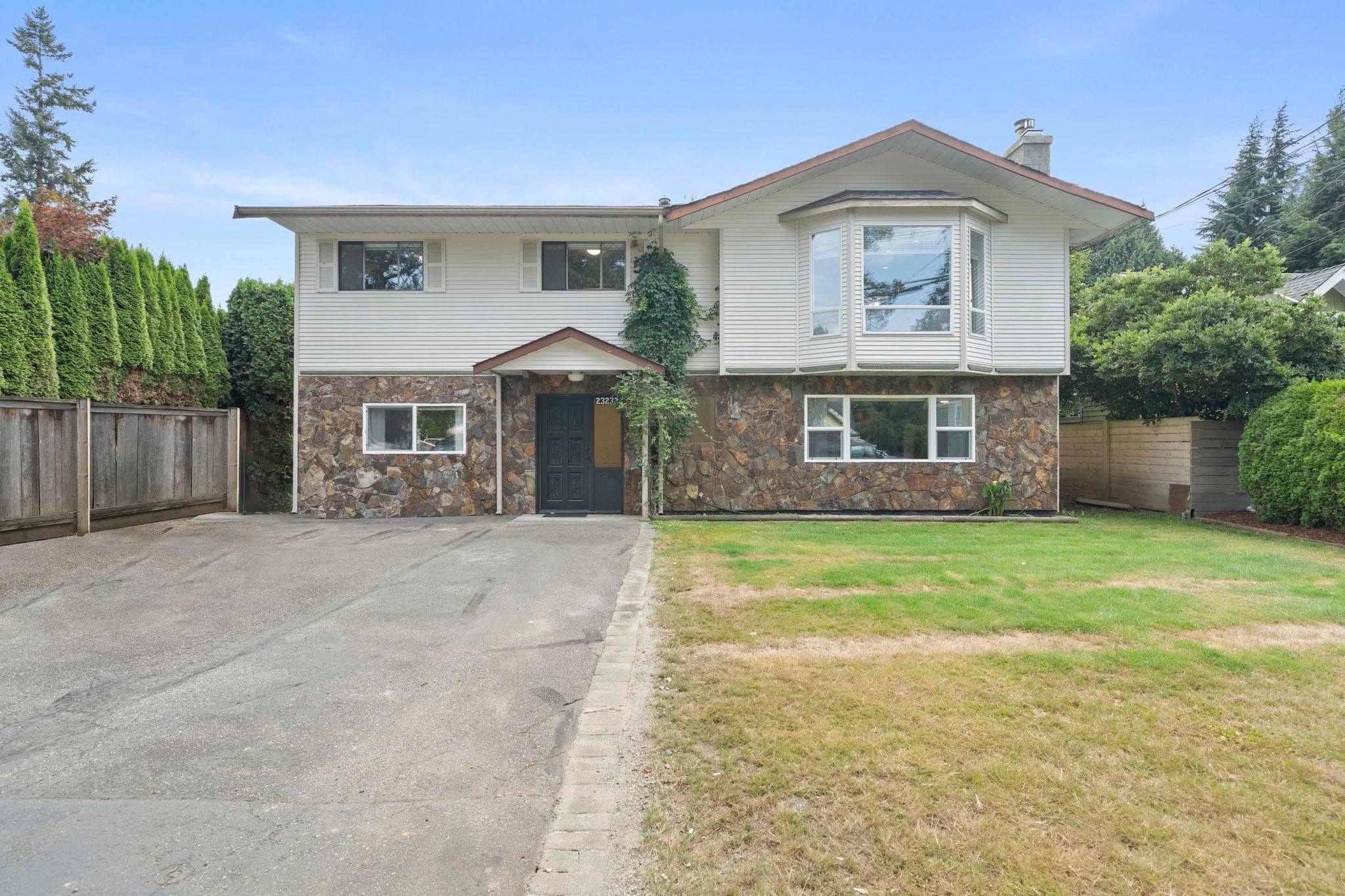23232 Francis Avenue, Langley, V1M 2S2 — photo 1