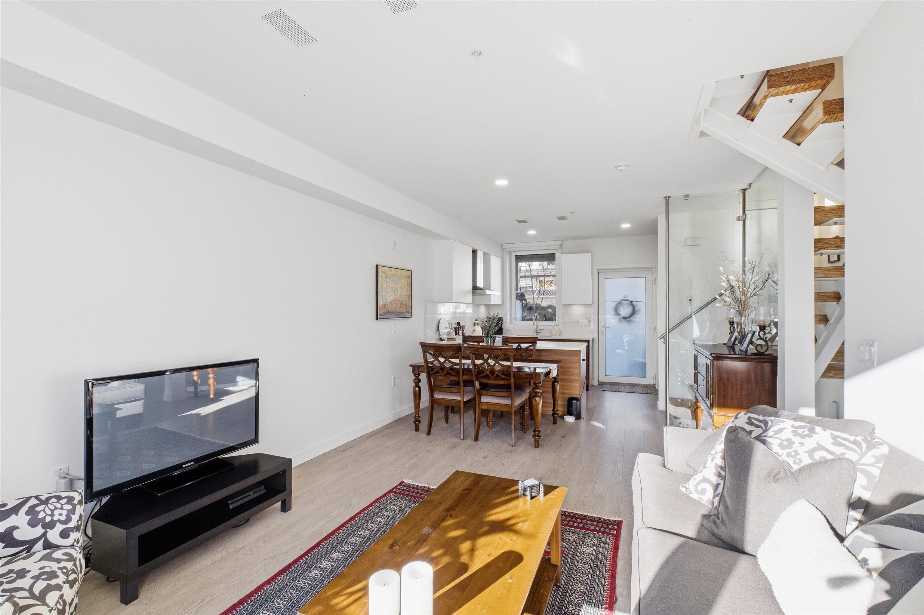 33 - 720 E 3rd Street, North Vancouver, V7L 0G7 — photo 4