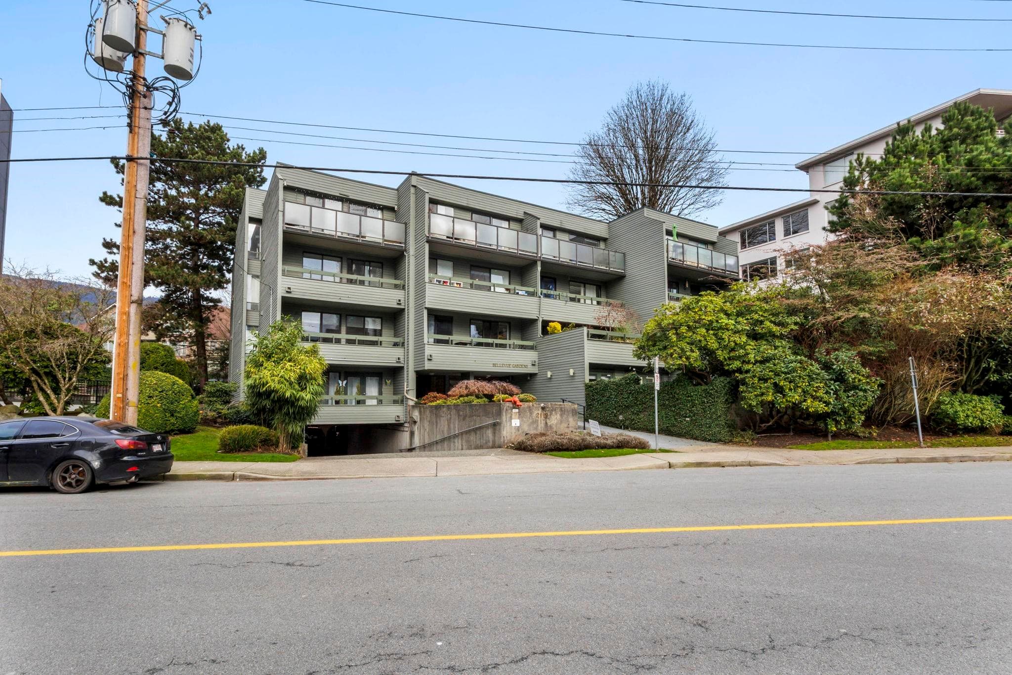 403 - 2119 Bellevue Avenue, West Vancouver