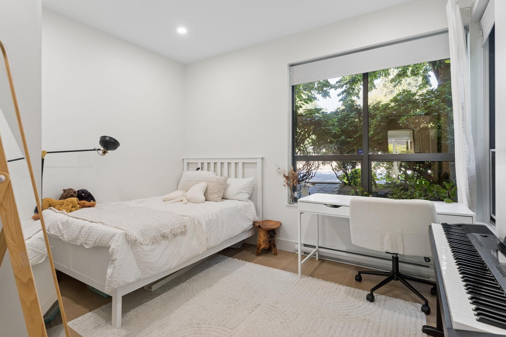 101 - 2242 Marine Drive Drive, West Vancouver, V7V 1K4 — photo 5