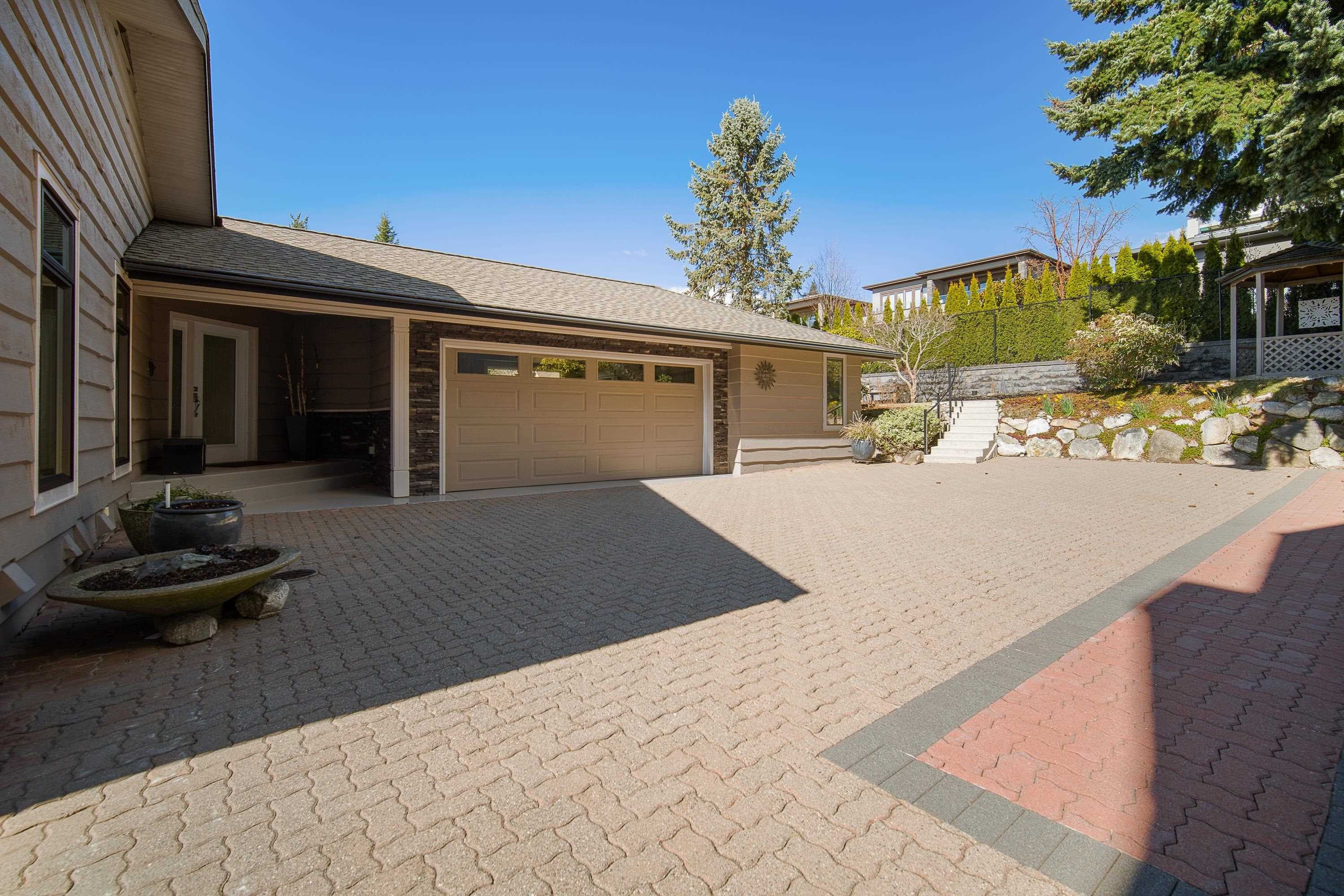 13387 13a Avenue, Surrey, V4A 5Y3 — photo 2