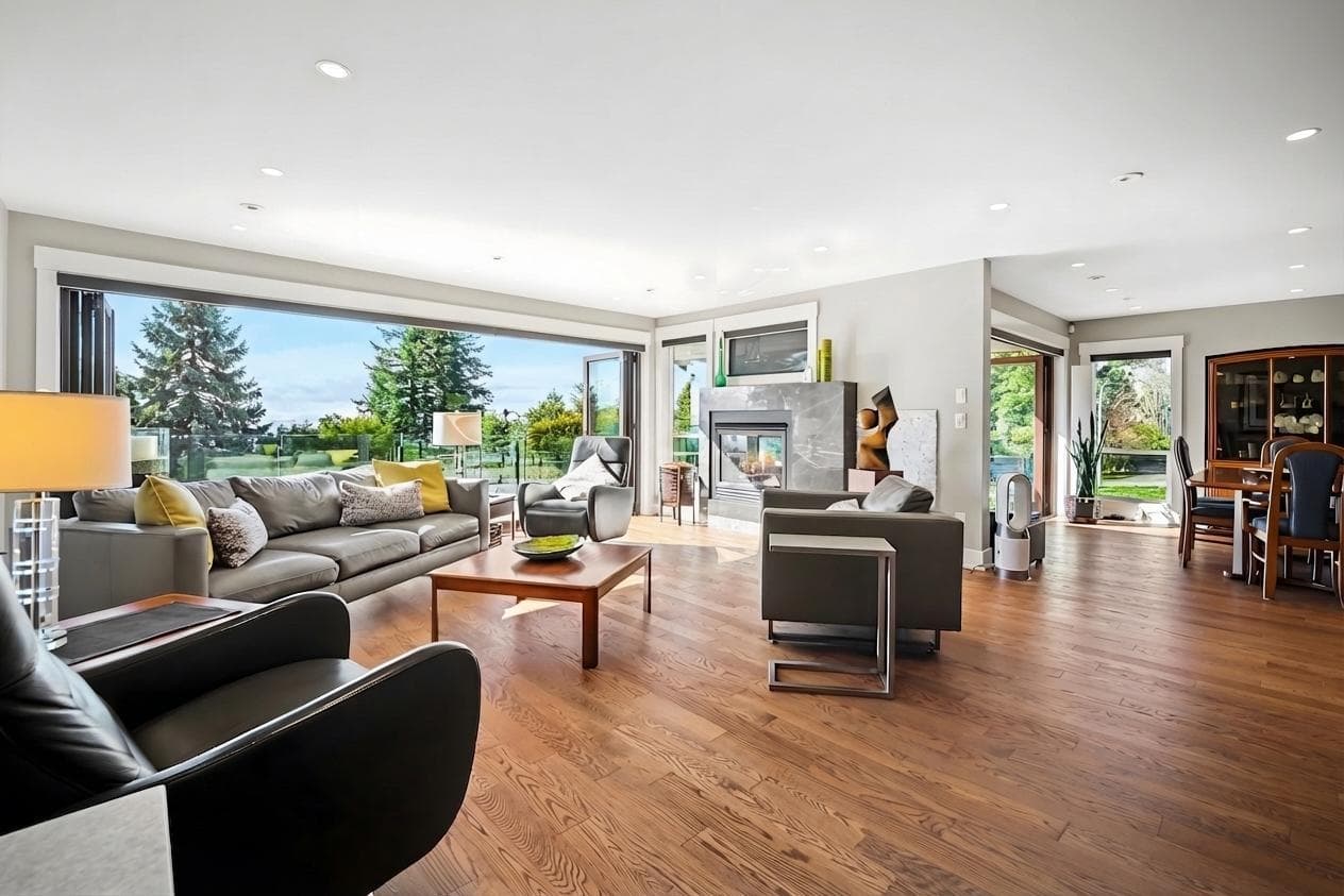 13387 13a Avenue, Surrey, V4A 5Y3 — photo 3