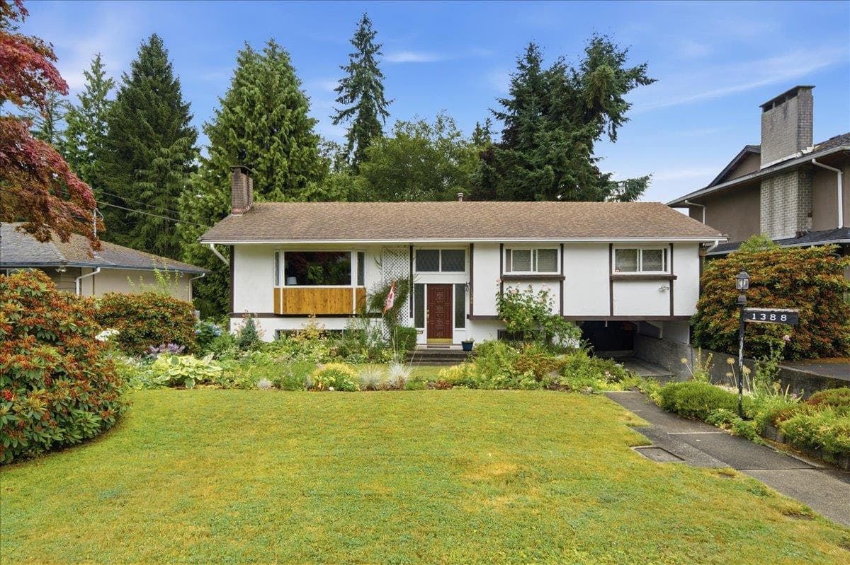 1388 Cambridge Drive, Coquitlam, V3J 2P7 — photo 1