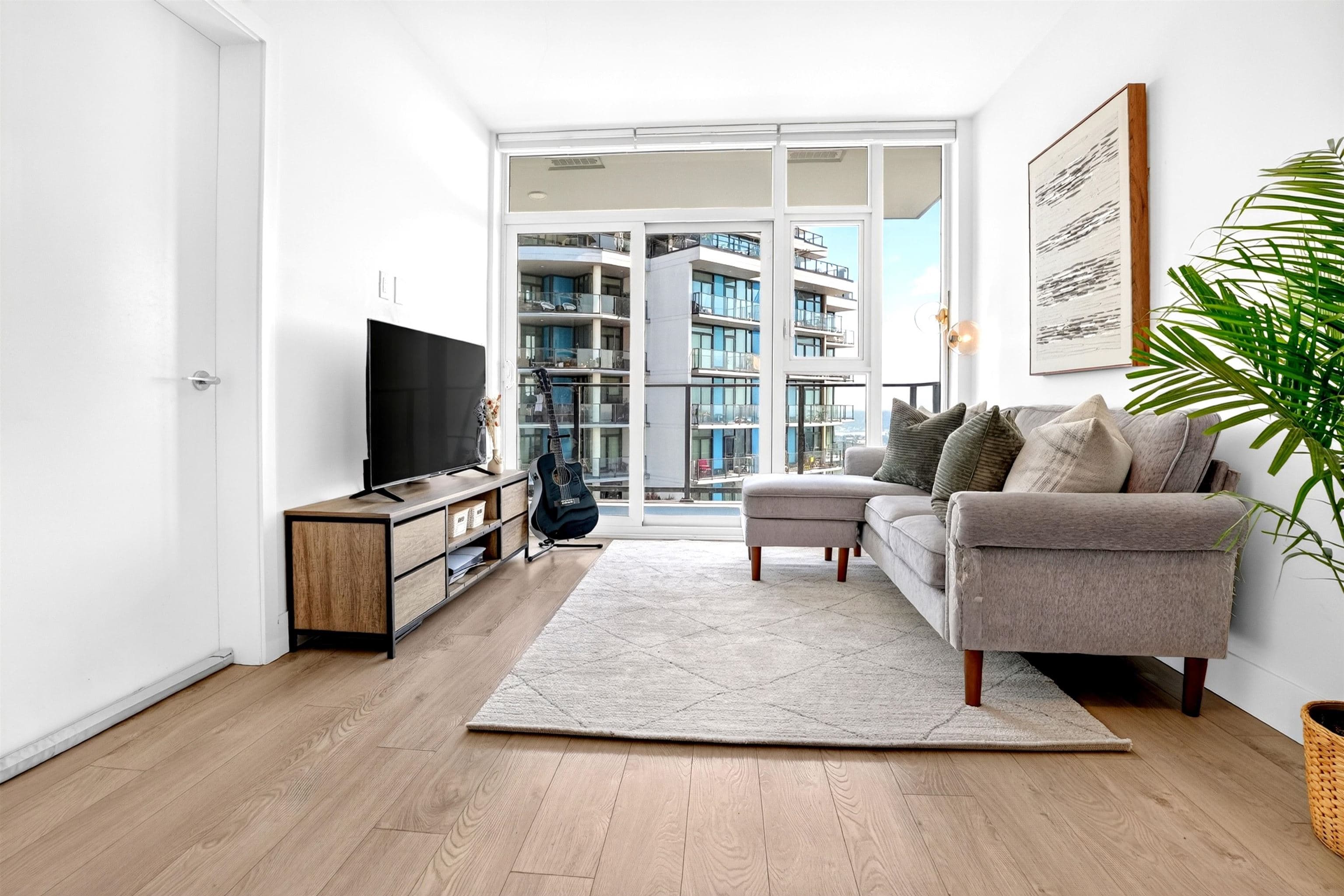 2906 - 7358 Edmonds Street, Burnaby, V3N 0H1 — photo 1