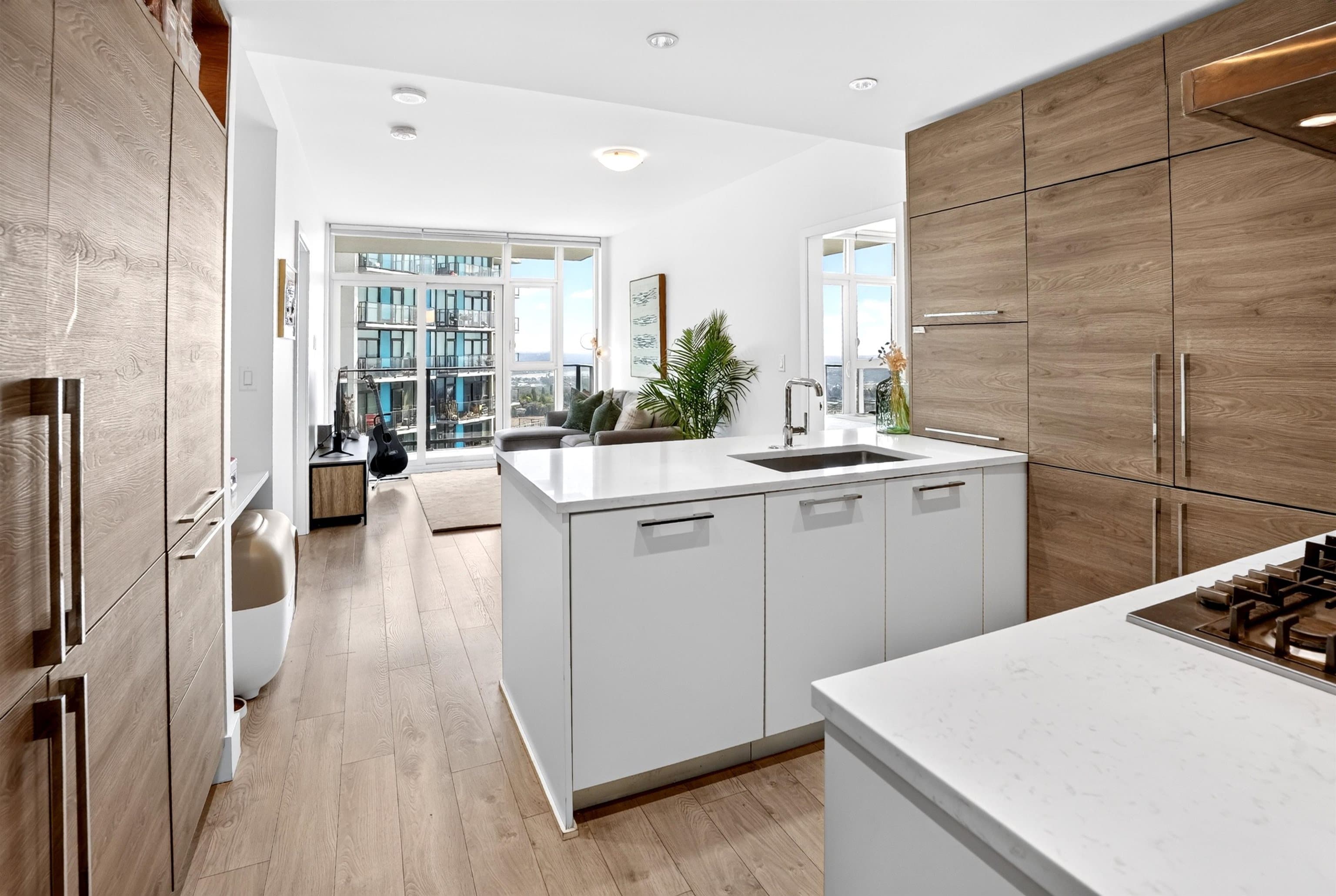 2906 - 7358 Edmonds Street, Burnaby, V3N 0H1 — photo 4