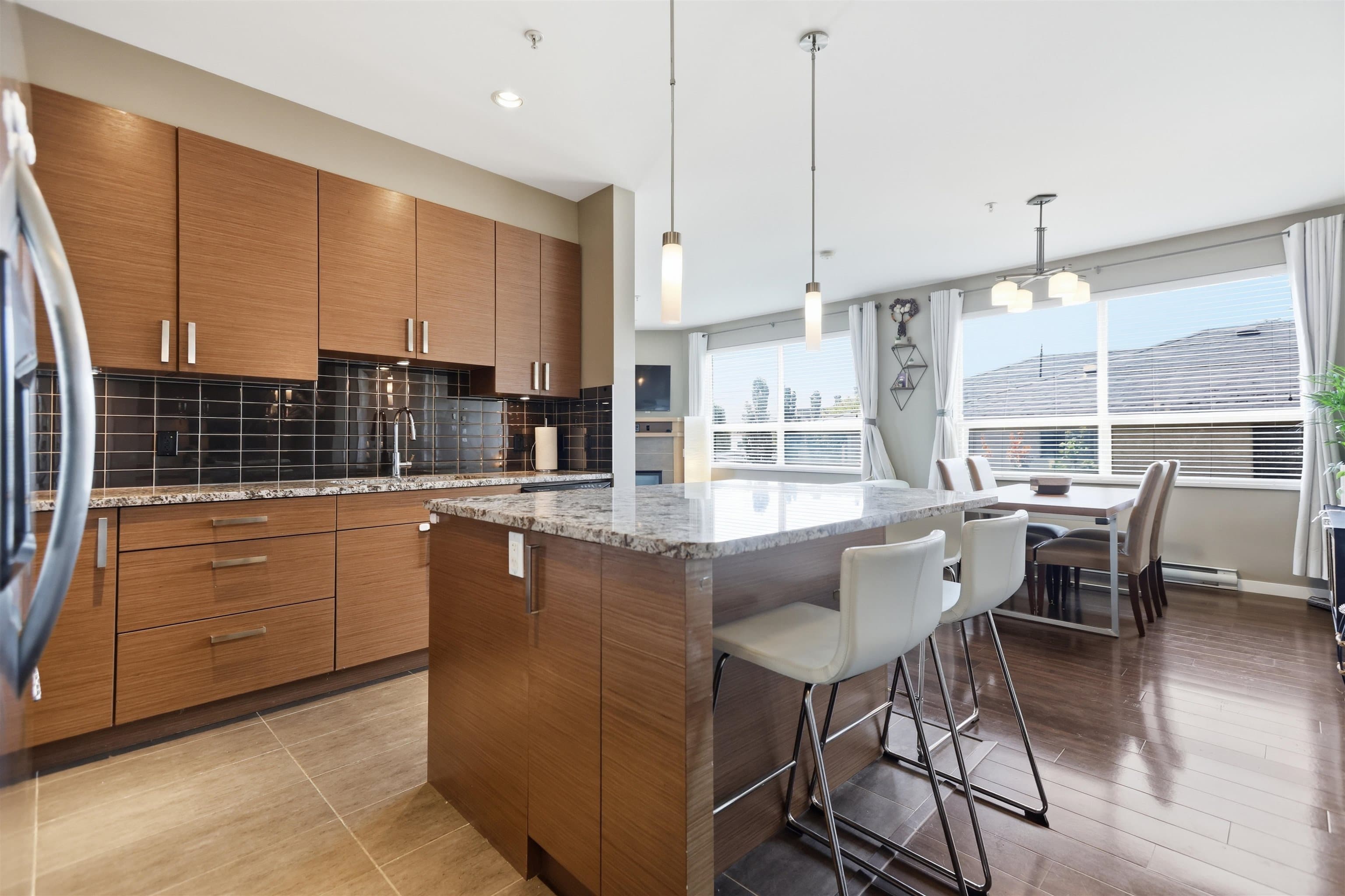 206 - 288 Hampton Street, New Westminster, V3M 5L9 — photo 5