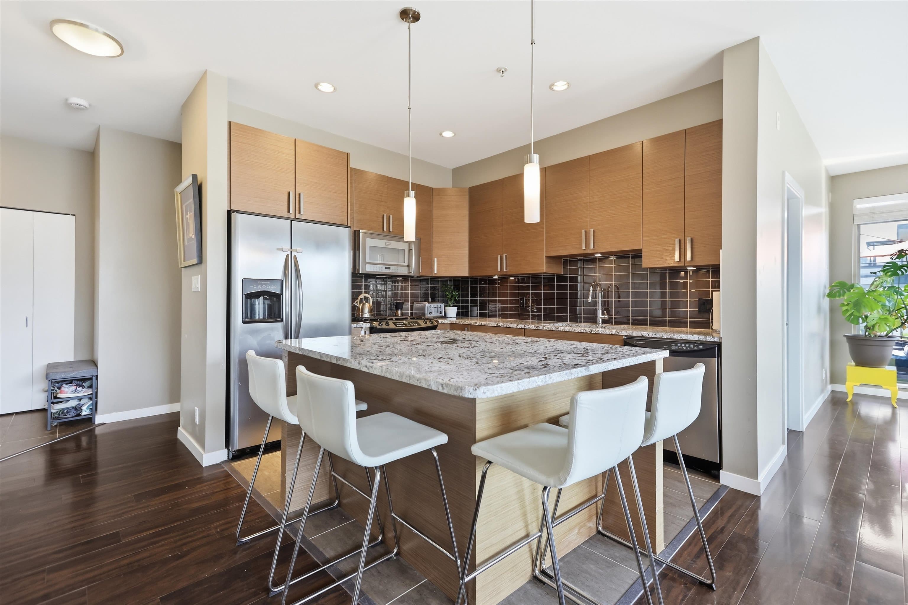 206 - 288 Hampton Street, New Westminster, V3M 5L9 — photo 4