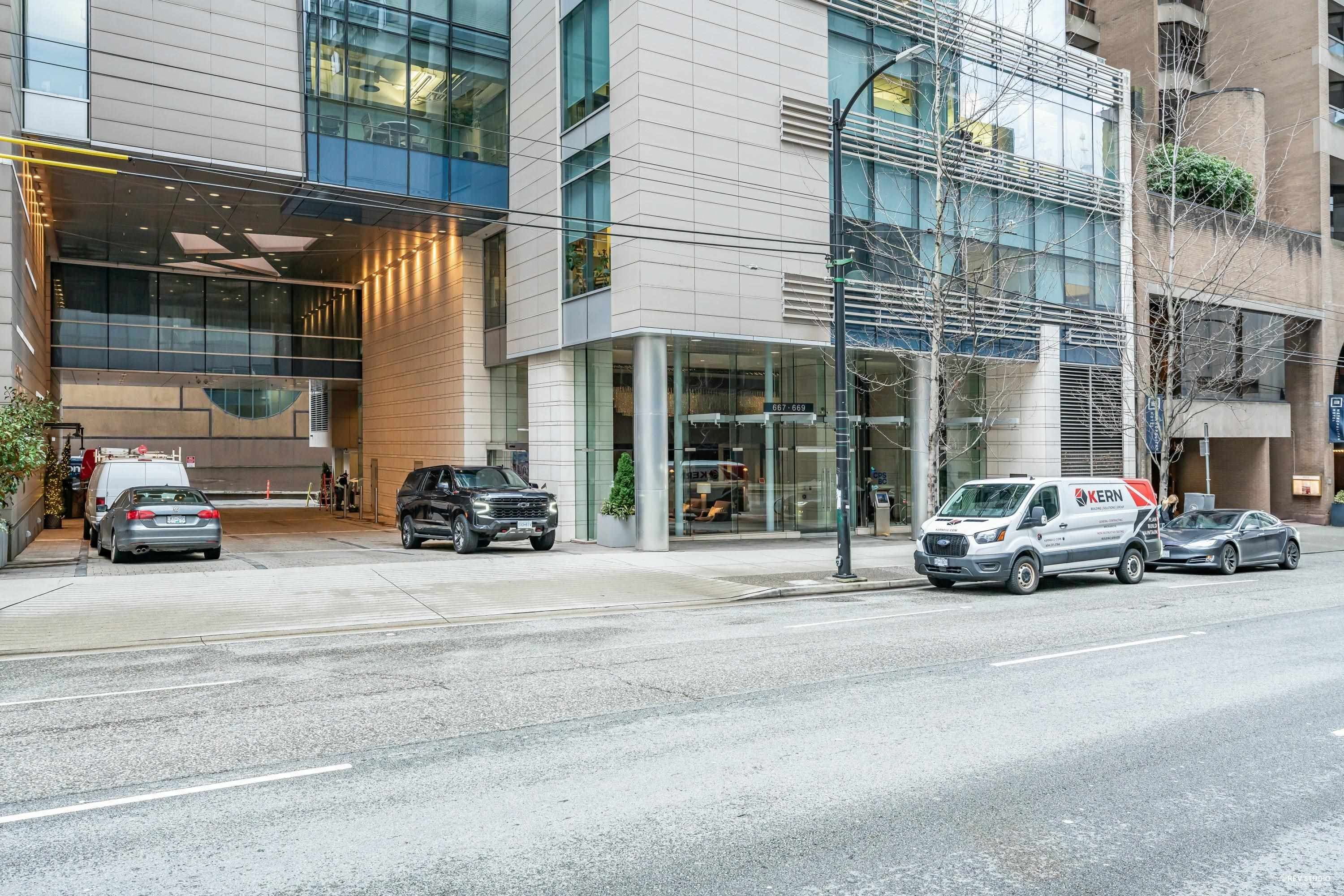 3002 - 667 Howe Street, Vancouver