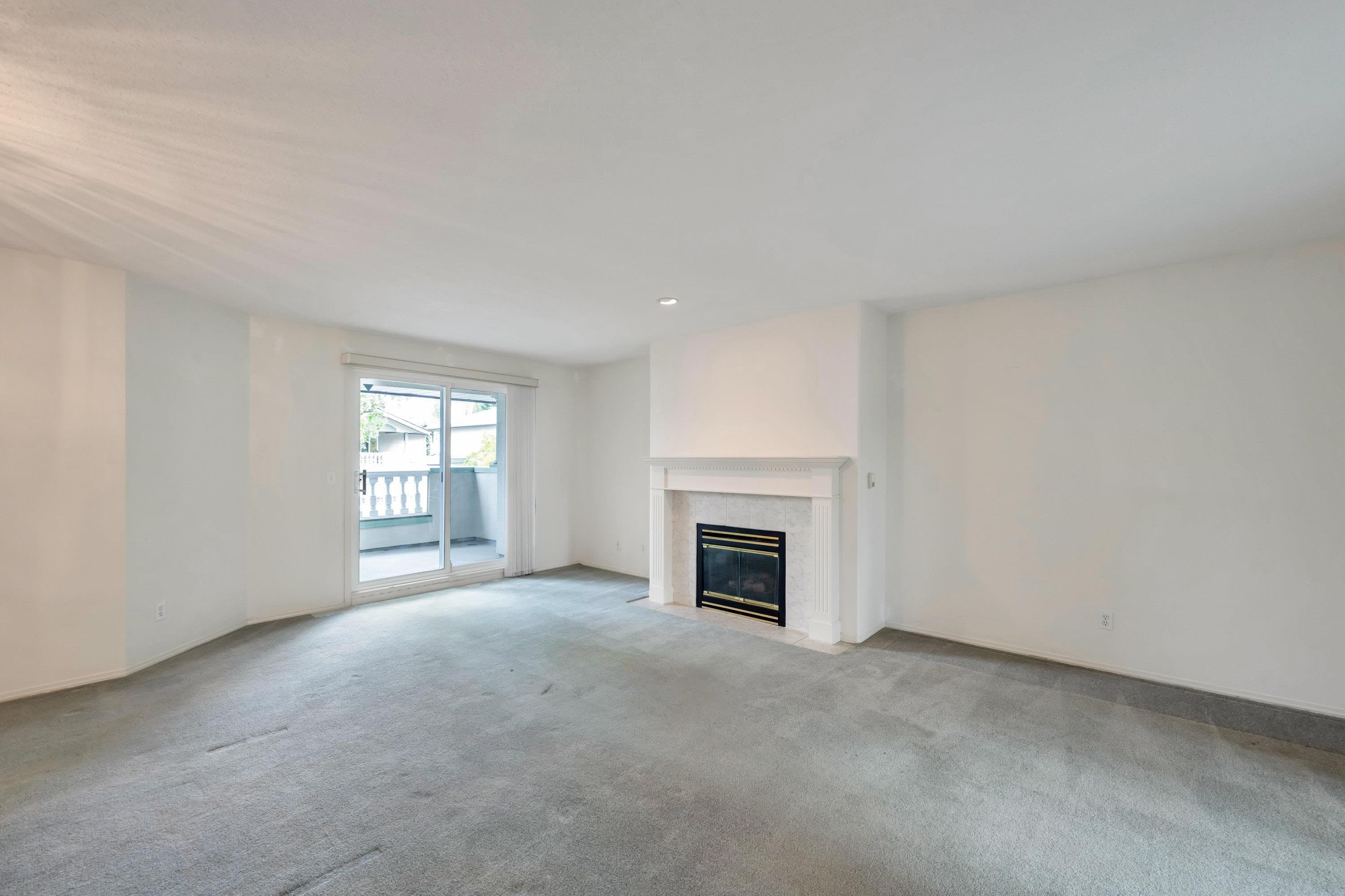 234 - 13888 70 Avenue, Surrey, V3W 0R8 — photo 4