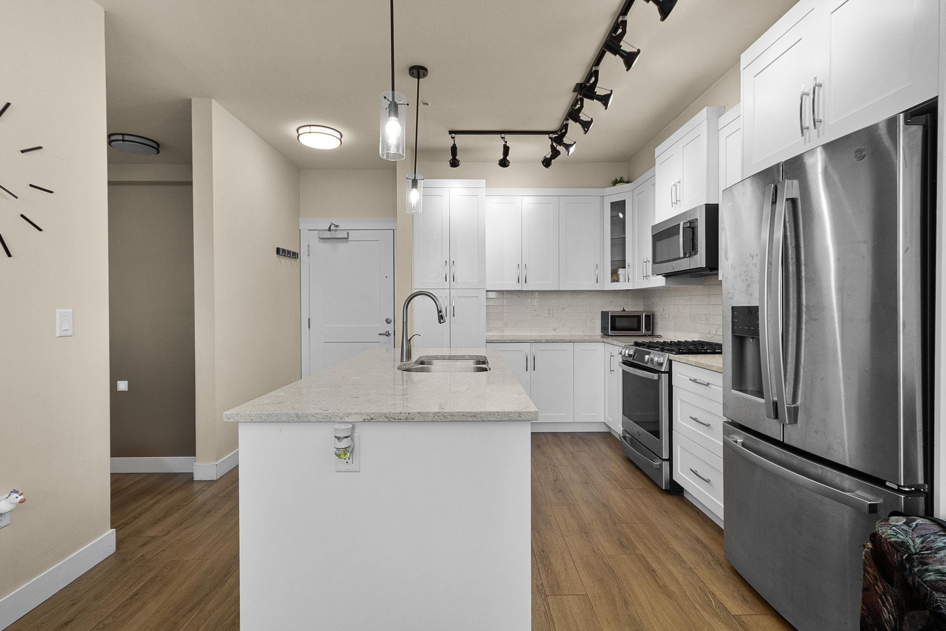 612 - 11077 Ravine Road, Surrey, V3T 0R7 — photo 2