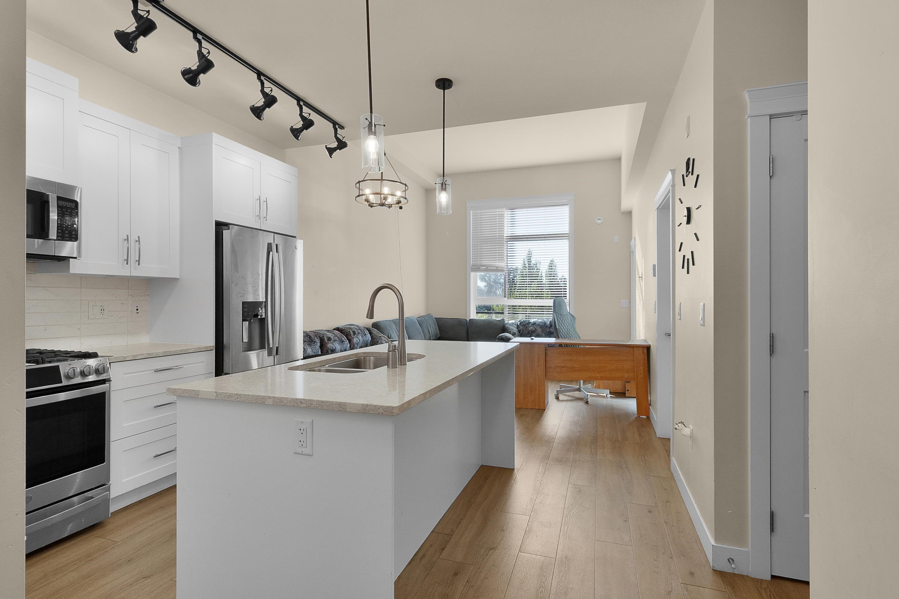 612 - 11077 Ravine Road, Surrey, V3T 0R7 — photo 4