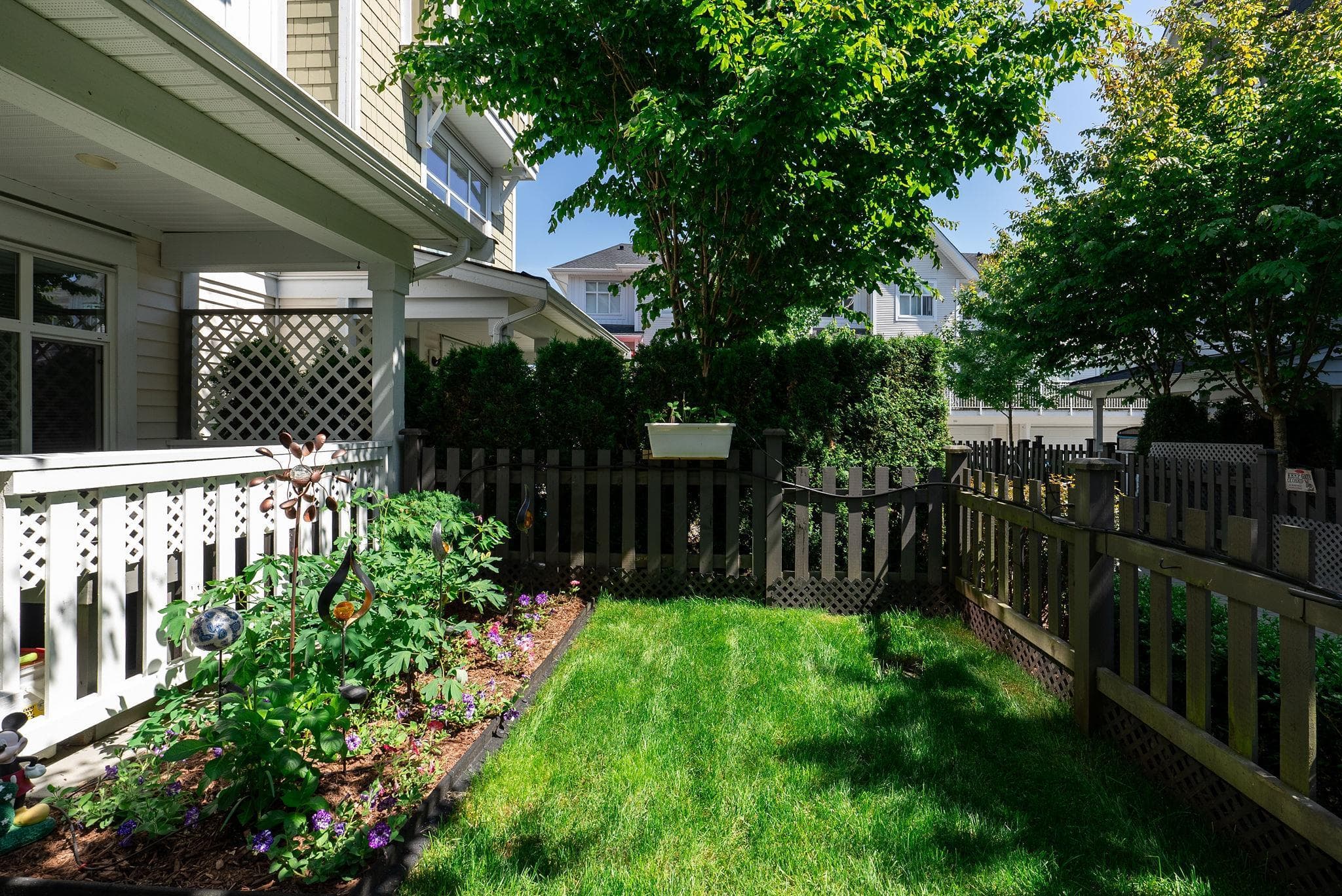 2104 - 11295 Pazarena Place, Maple Ridge, V2X 4K9 — photo 3