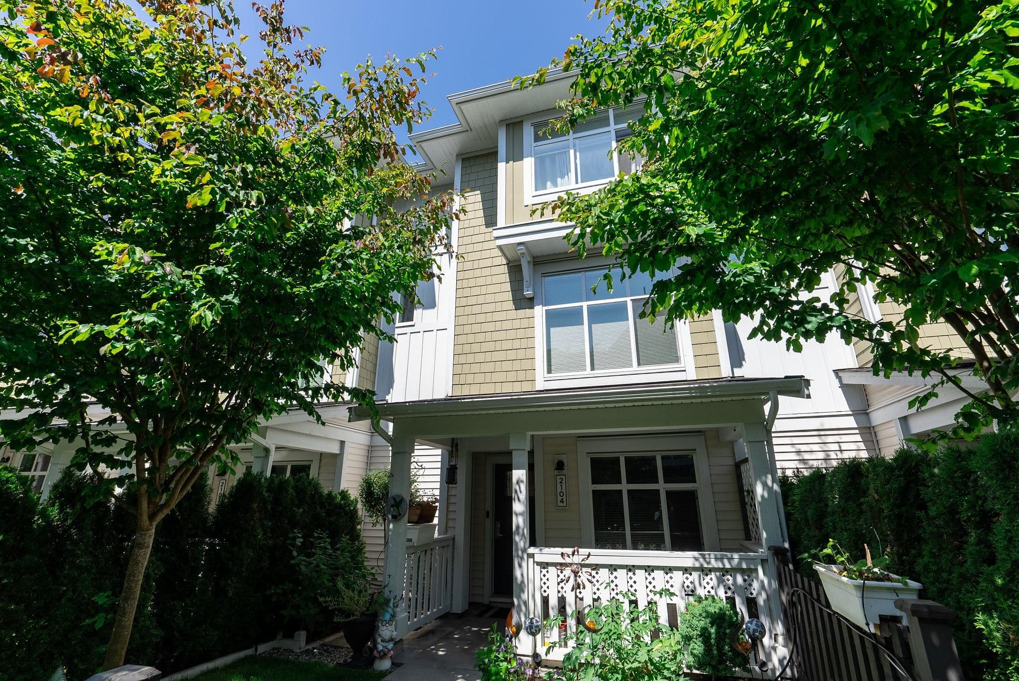 2104 - 11295 Pazarena Place, Maple Ridge