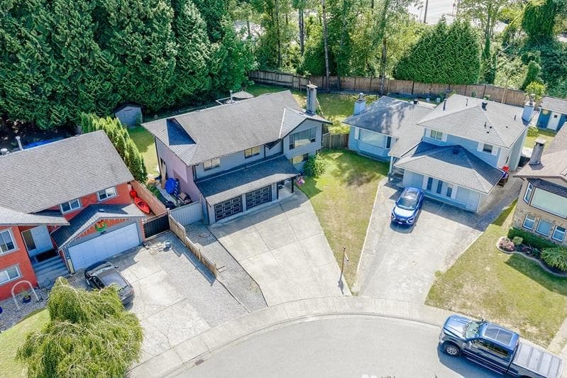 20904 Rosewood Place, Maple Ridge, V2X 8N1 — photo 2