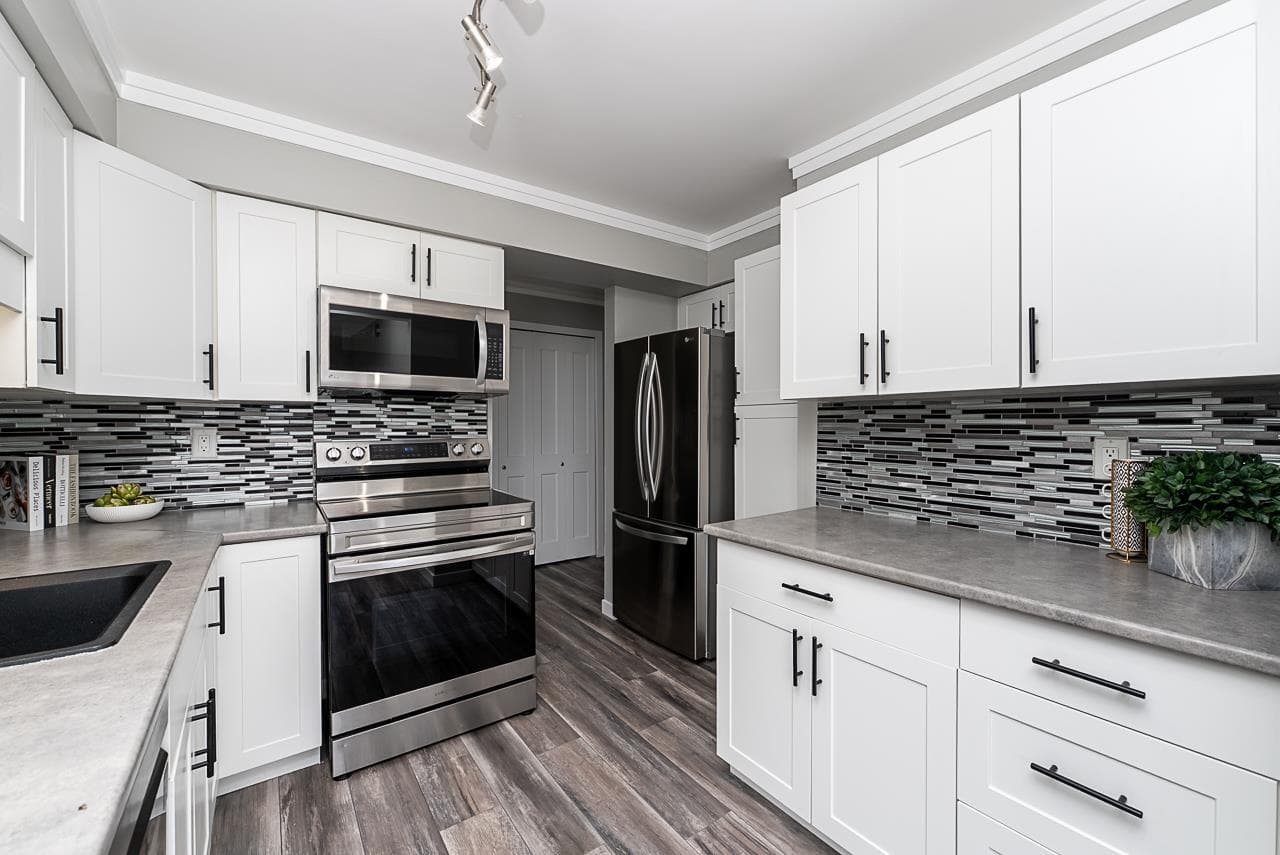817 - 31955 Old Yale Road, Abbotsford, V2T 4N1 — photo 3