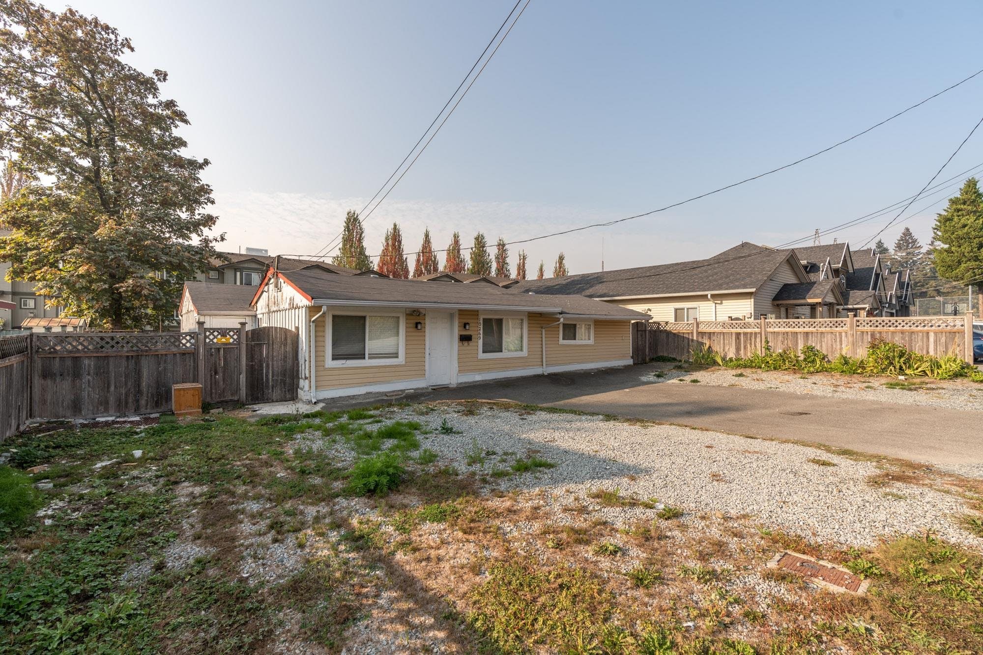 10269 139a Street, Surrey, V3T 4M1 — photo 2