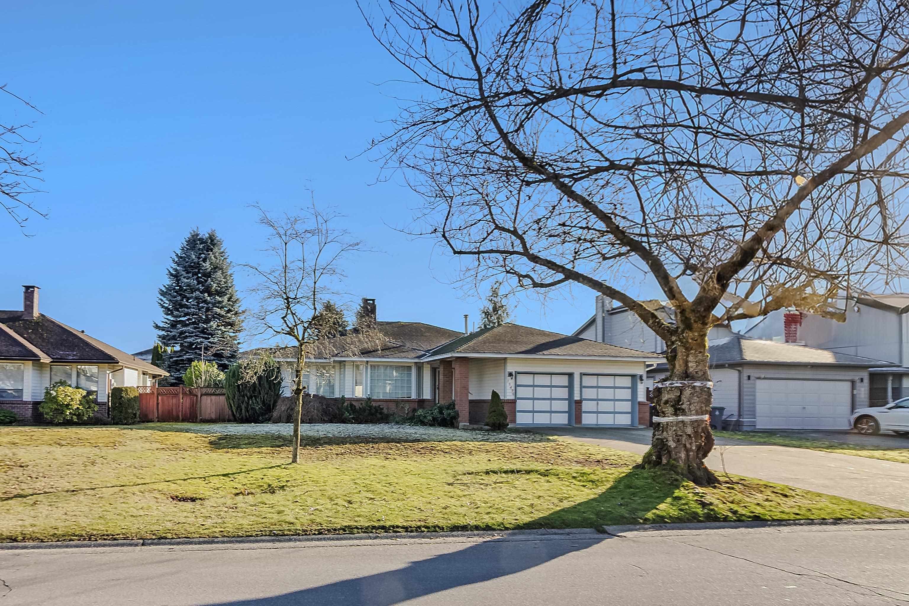 15436 94 Avenue, Surrey, V3R 9C9 — photo 5