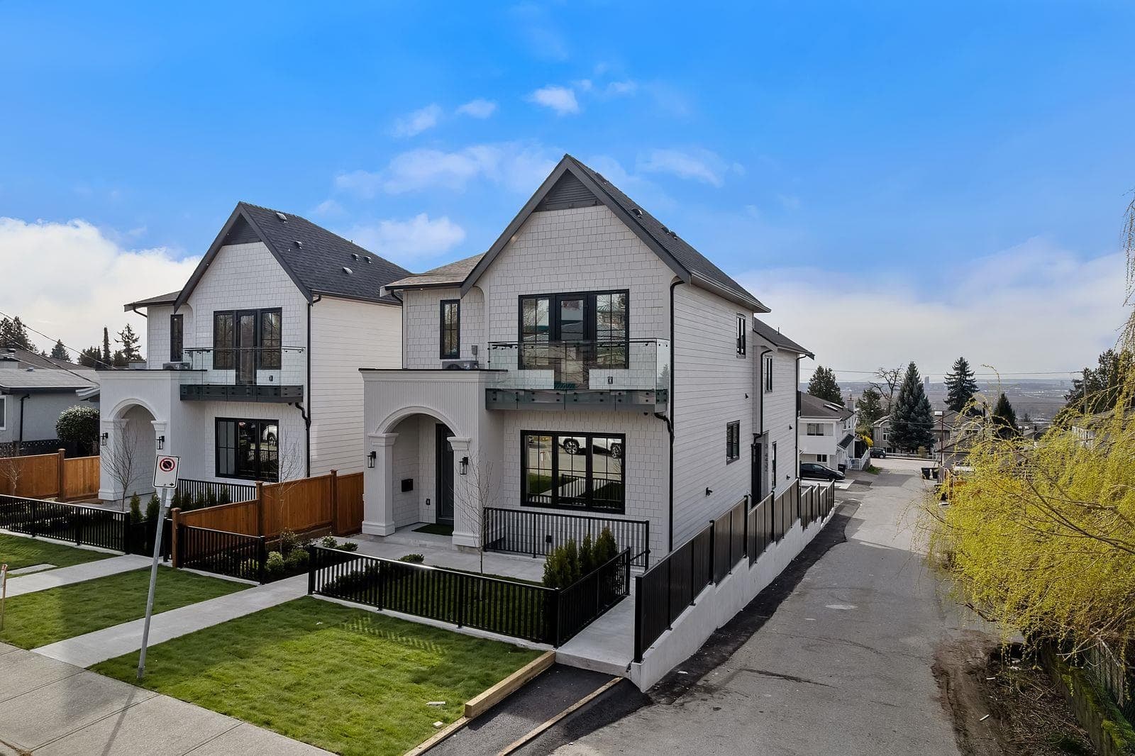 1 - 4432 Irmin Street, Burnaby, V5J 1X7 — photo 2