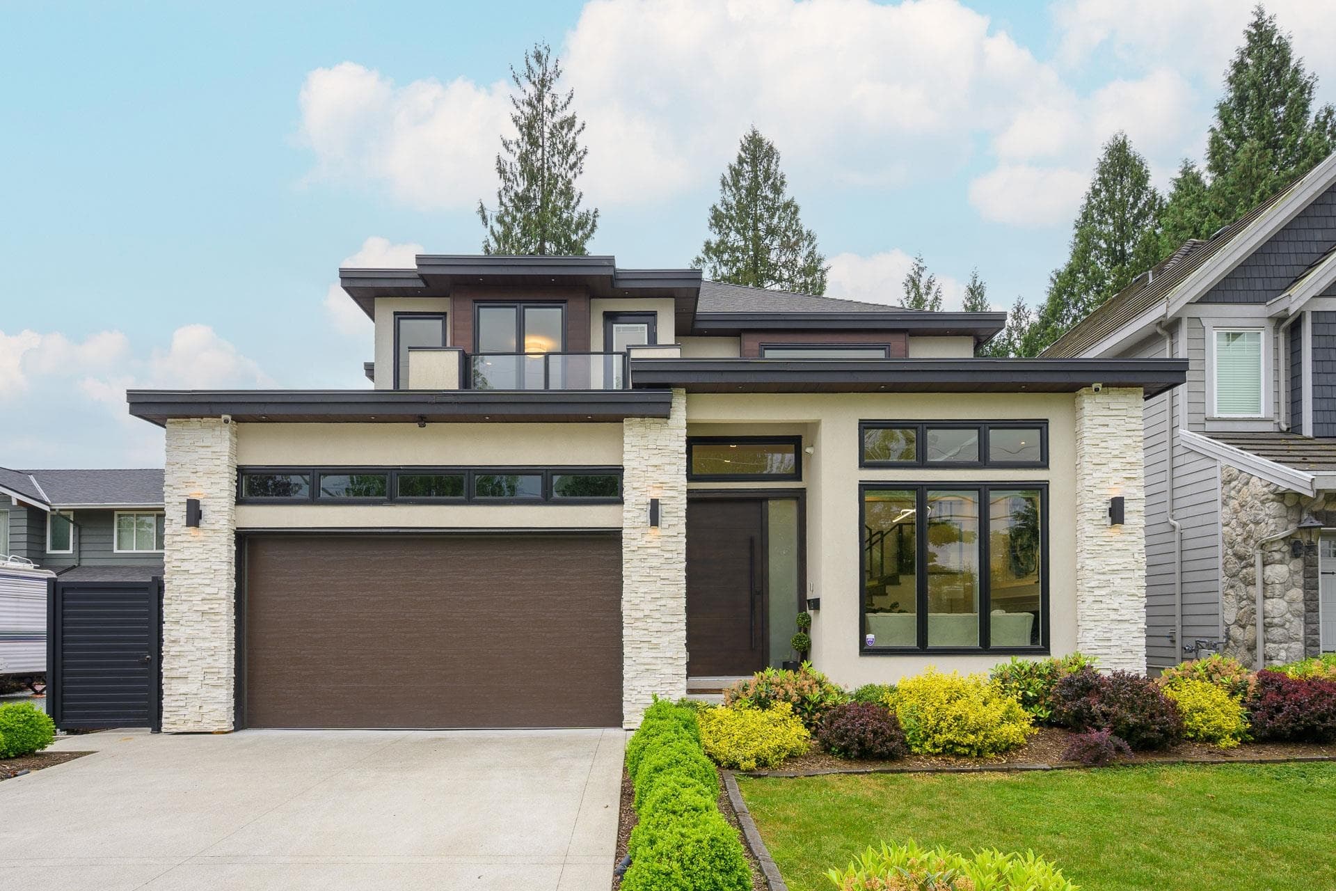 16060 112 Avenue, Surrey, V4N 1R3 — photo 1