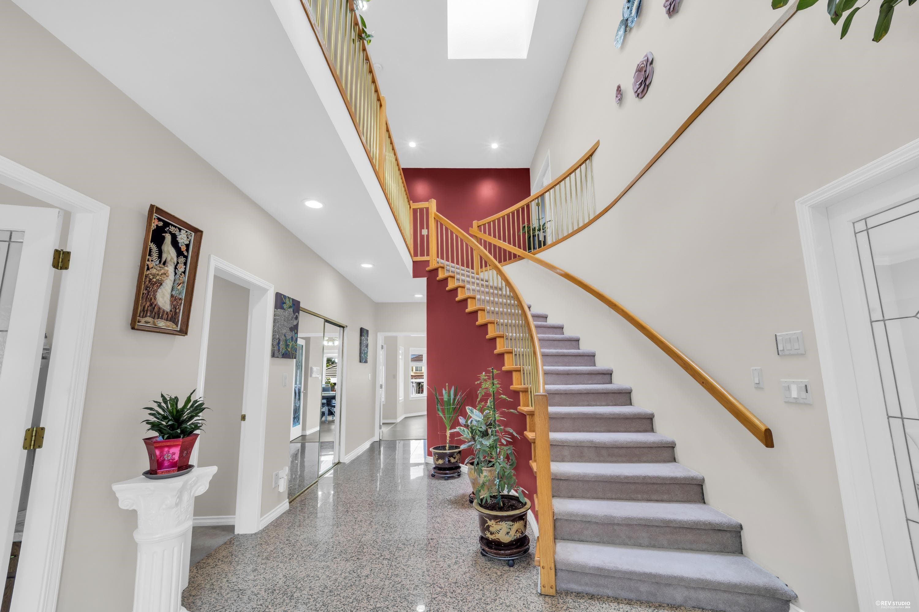 2381 E 40th Avenue, Vancouver, V5R 2V6 — photo 2