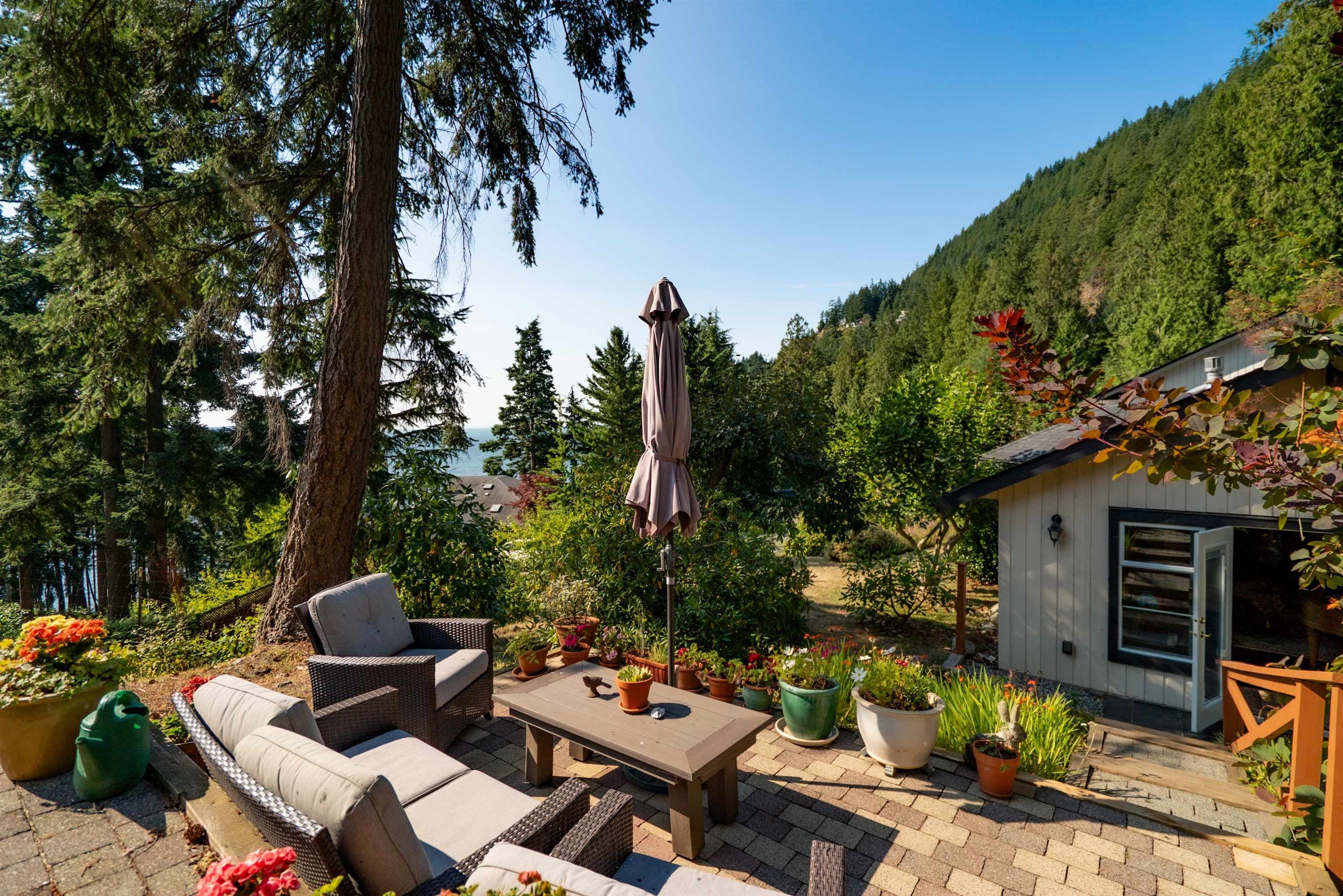 806 Hummingbird Lane, Bowen Island, V0N 1G1 — photo 5
