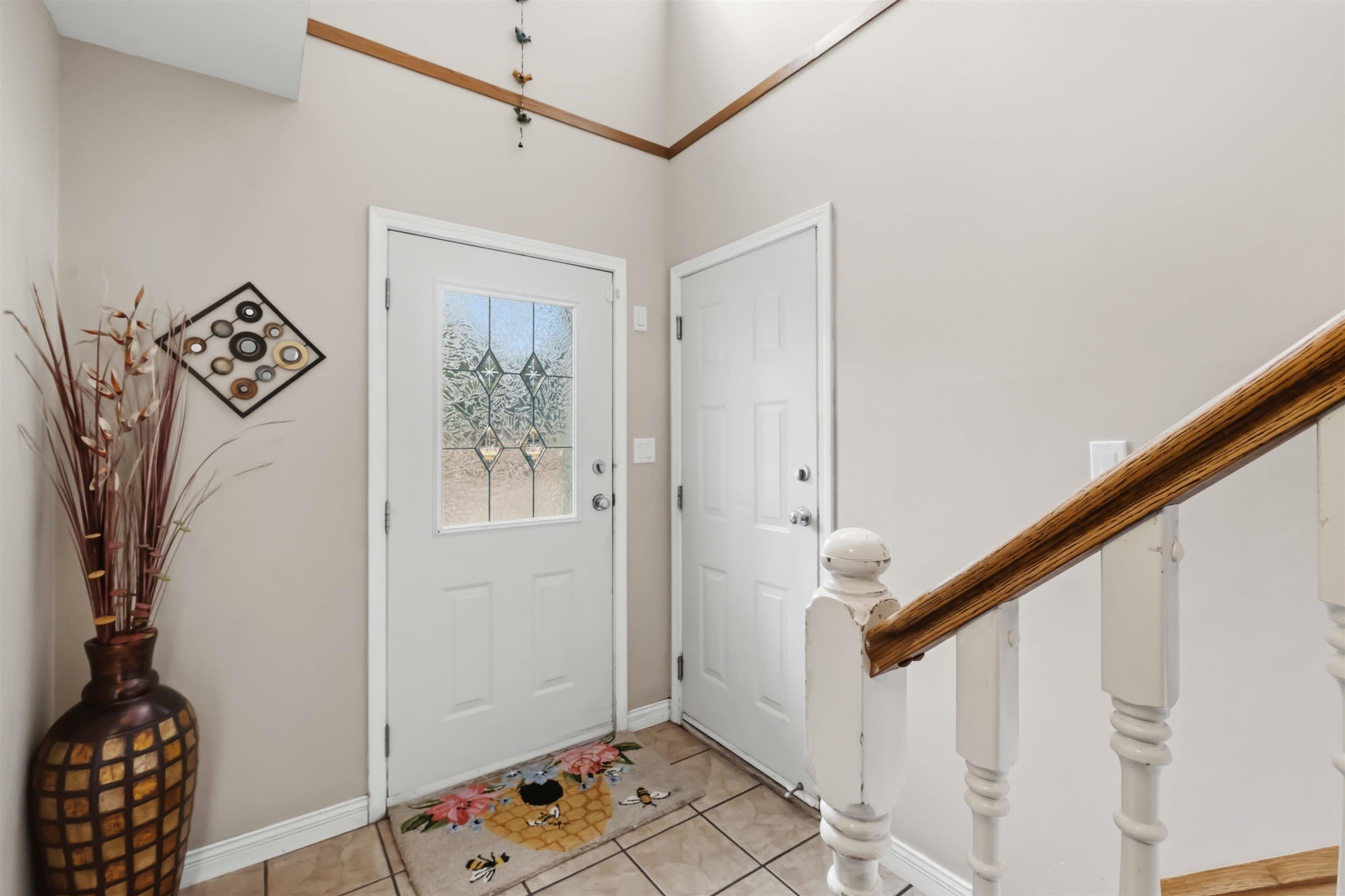 3588 Crestview Avenue, Abbotsford, V2T 6V2 — photo 5